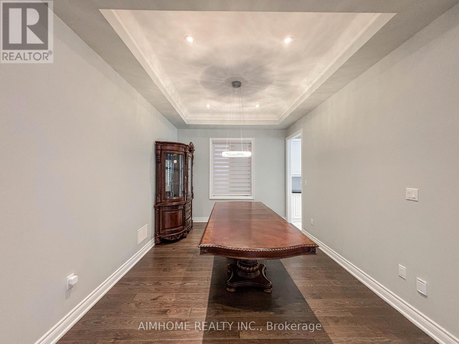 706 Harry Douglas Street, Newmarket, Ontario  L3X 0J8 - Photo 12 - N12458660
