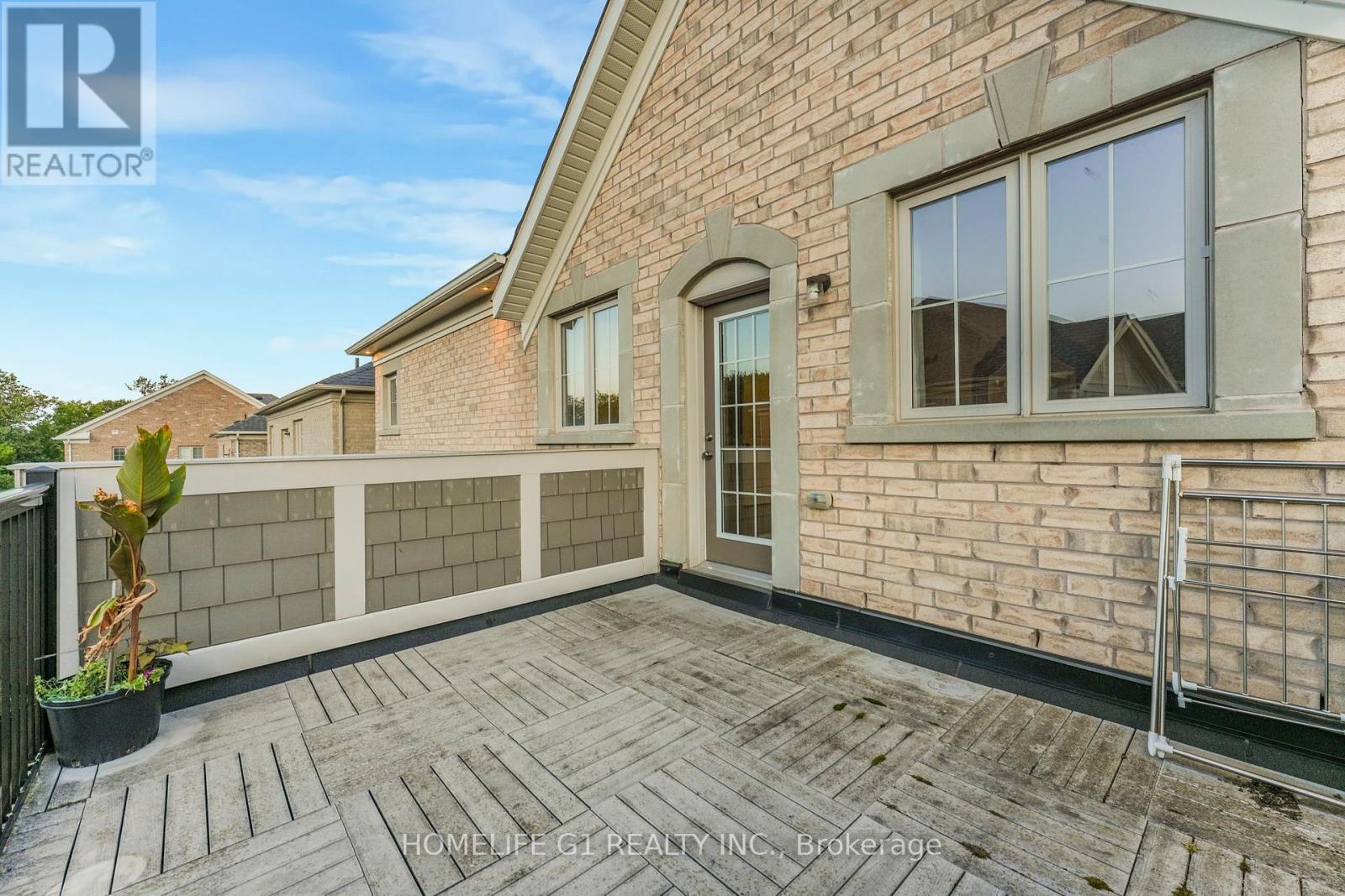 197 Gar Lehman Drive, Whitchurch-Stouffville, Ontario  L4A 0H8 - Photo 12 - N12458912