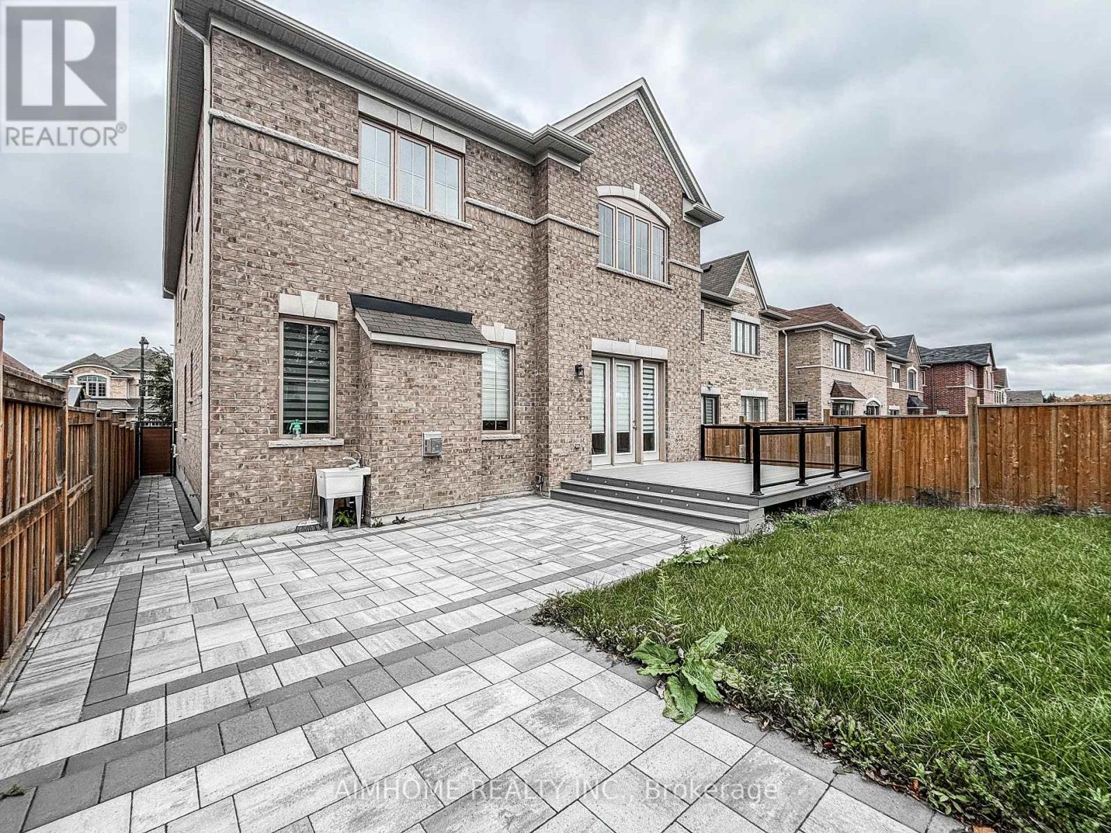 706 Harry Douglas Street, Newmarket, Ontario  L3X 0J8 - Photo 45 - N12458660