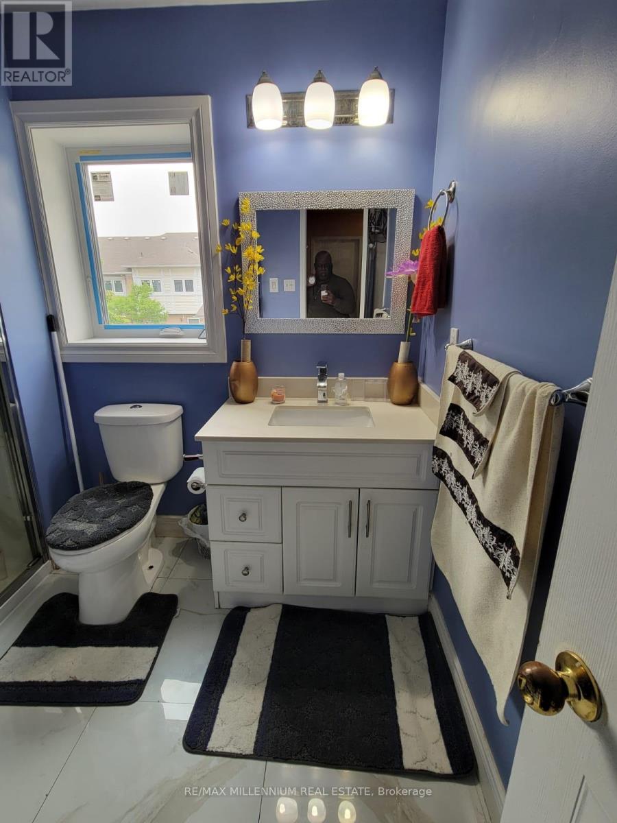 75 - 13 Wickstead Court, Brampton, Ontario  L6R 1N8 - Photo 17 - W12458921