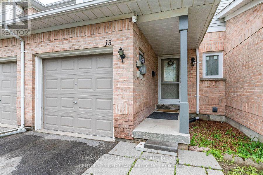 75 - 13 Wickstead Court, Brampton, Ontario  L6R 1N8 - Photo 2 - W12458921