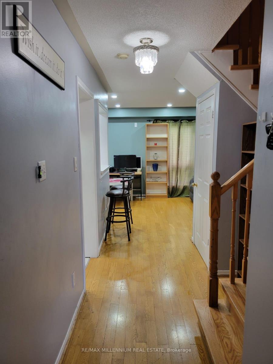 75 - 13 Wickstead Court, Brampton, Ontario  L6R 1N8 - Photo 3 - W12458921
