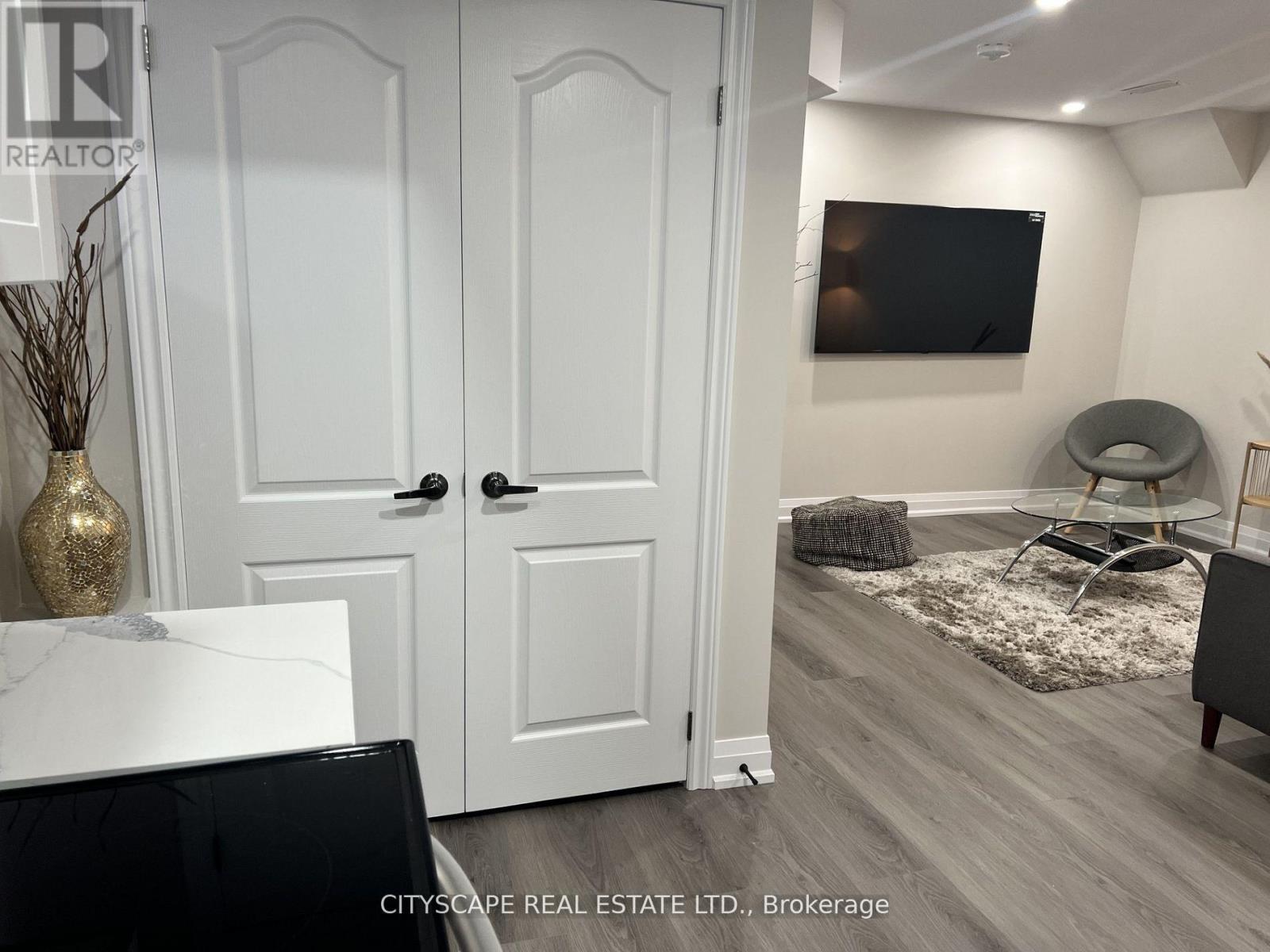 Lower - 58 Hubbell Road, Brampton, Ontario  L5Y 2A5 - Photo 13 - W12458924