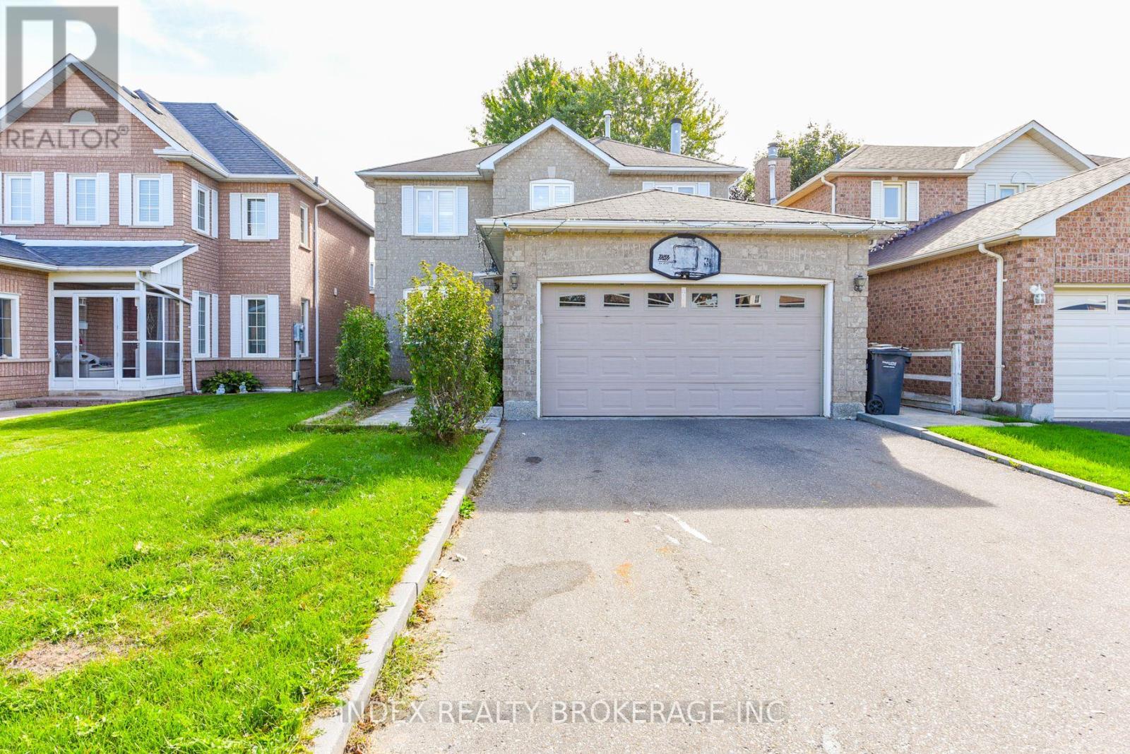 81 MULLIS CRESCENT, Brampton, Ontario