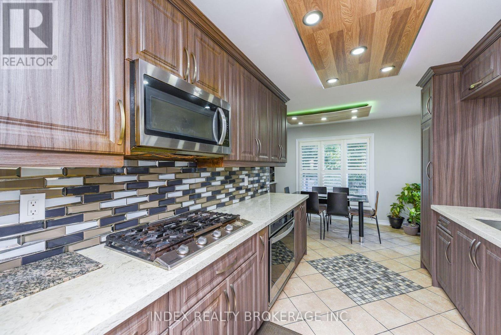 81 Mullis Crescent, Brampton, Ontario  L6Y 4S9 - Photo 16 - W12458928