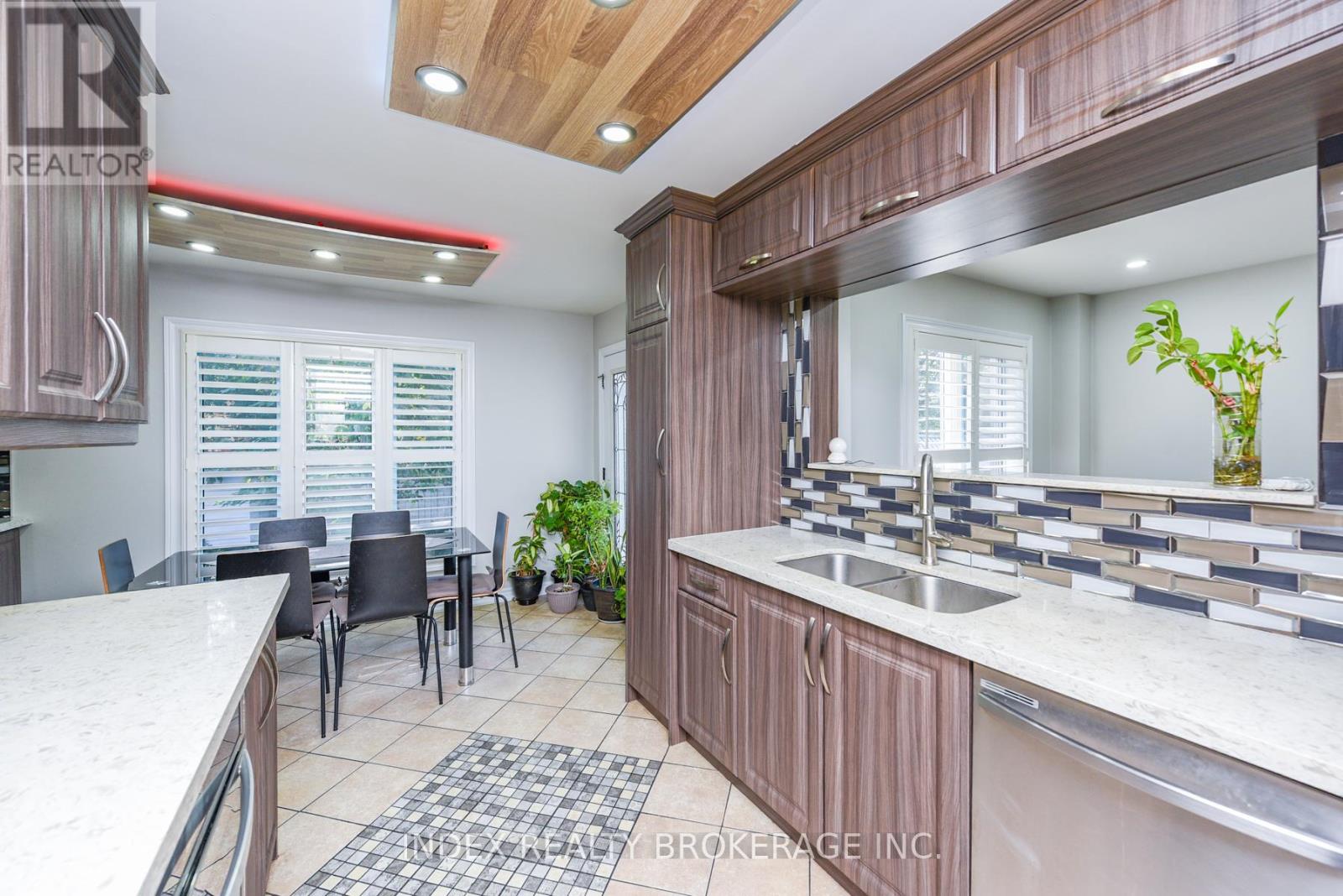 81 Mullis Crescent, Brampton, Ontario  L6Y 4S9 - Photo 17 - W12458928