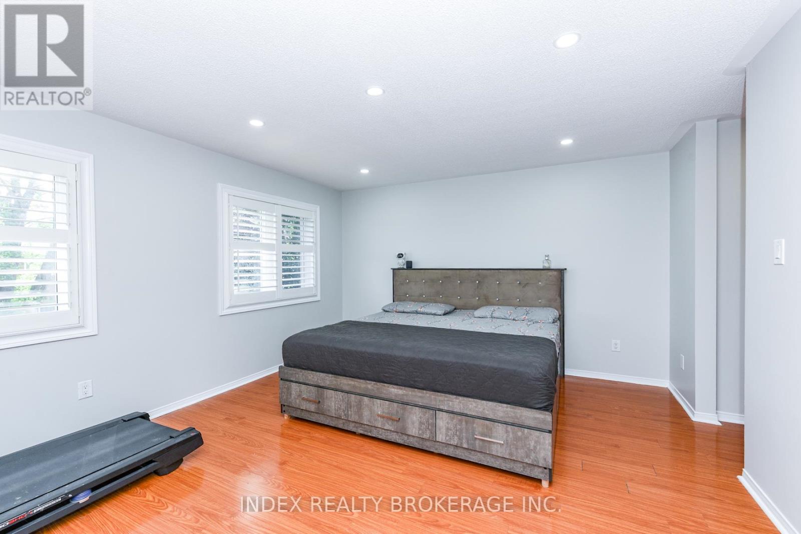 81 Mullis Crescent, Brampton, Ontario  L6Y 4S9 - Photo 33 - W12458928