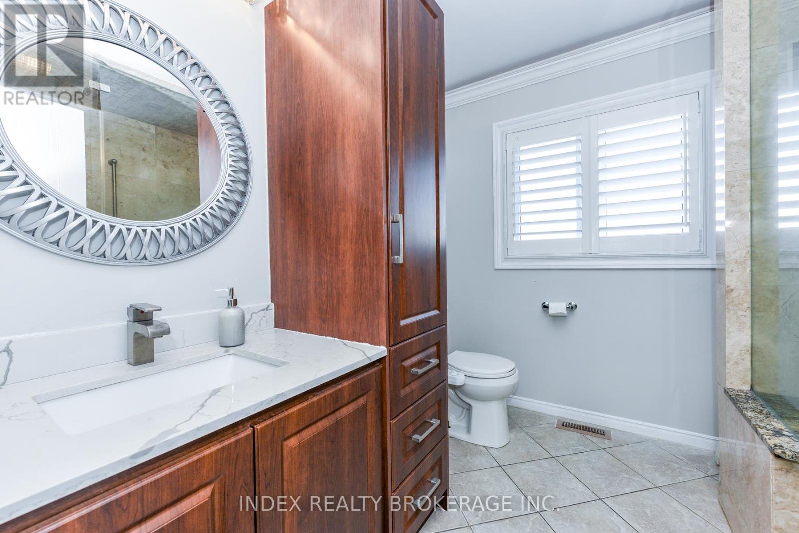 81 Mullis Crescent, Brampton, Ontario  L6Y 4S9 - Photo 36 - W12458928