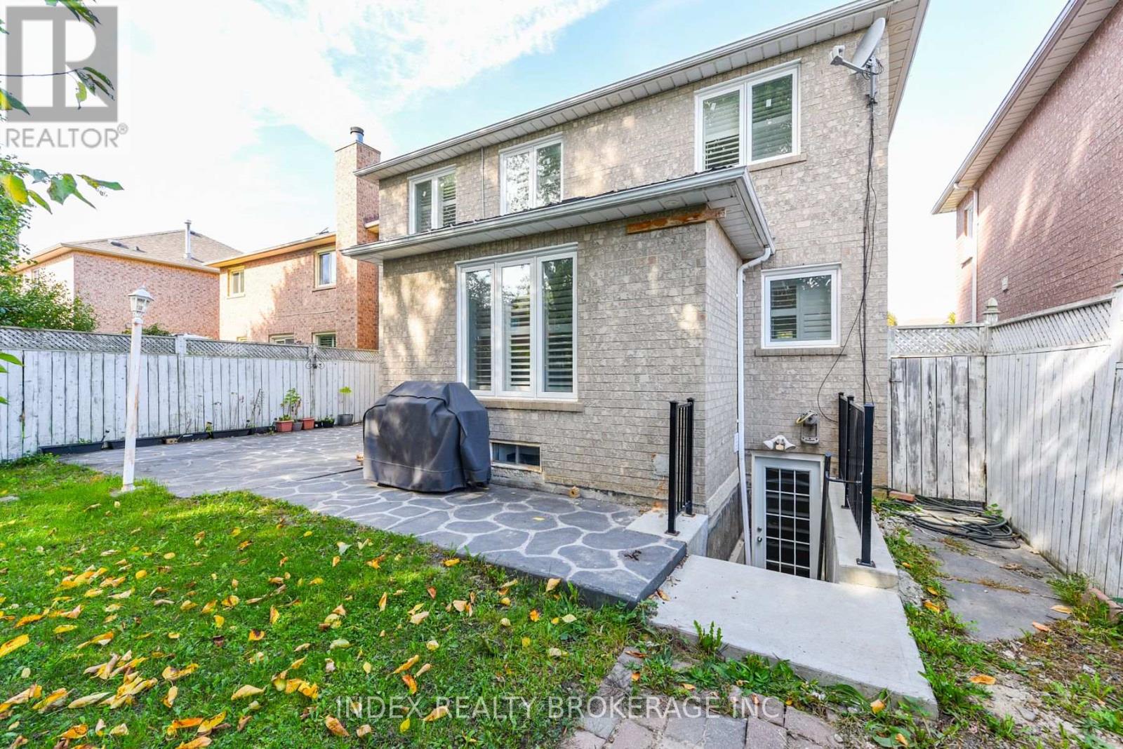 81 Mullis Crescent, Brampton, Ontario  L6Y 4S9 - Photo 49 - W12458928