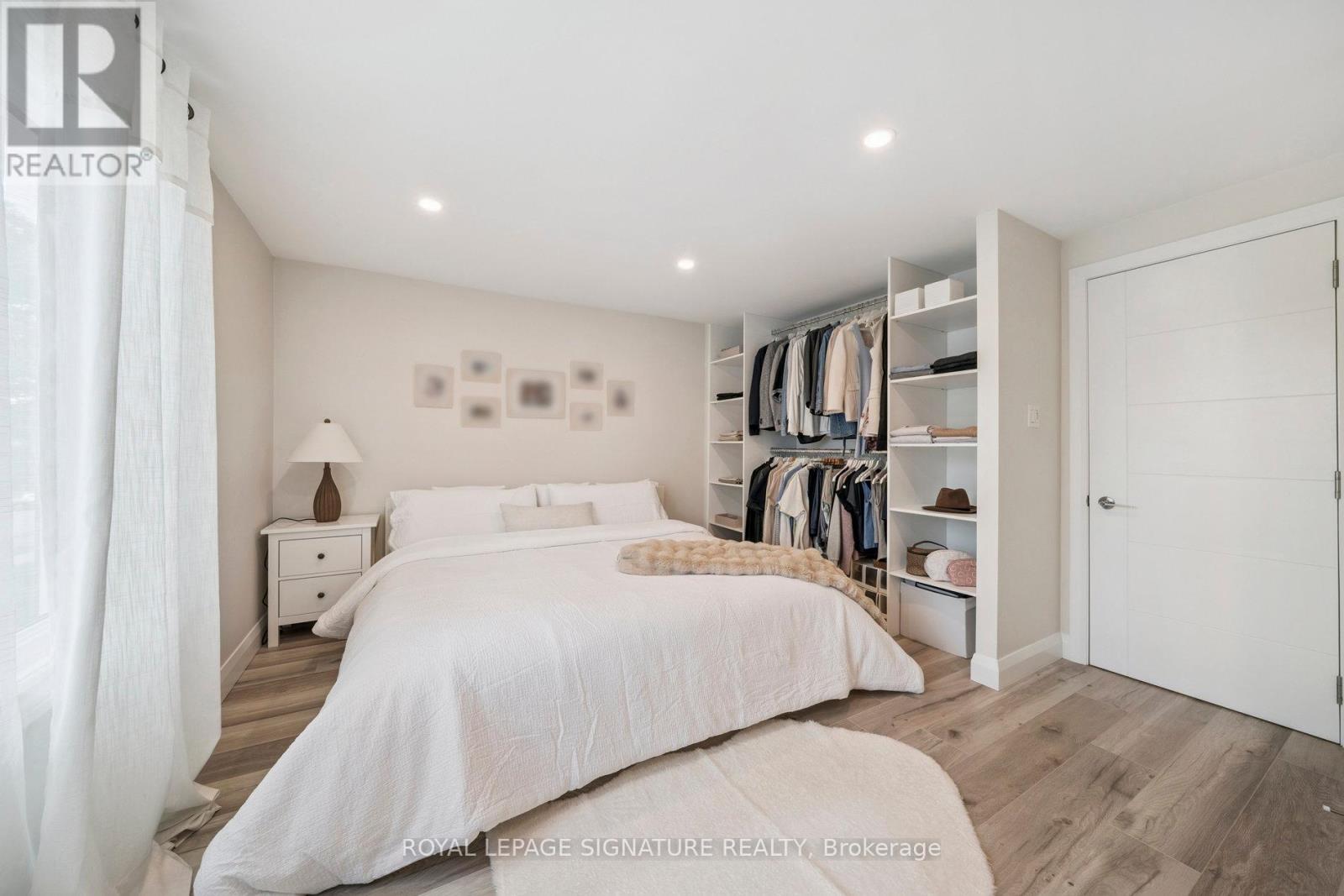 519 Galedowns Court, Mississauga, Ontario  L5A 3J1 - Photo 23 - W12458935