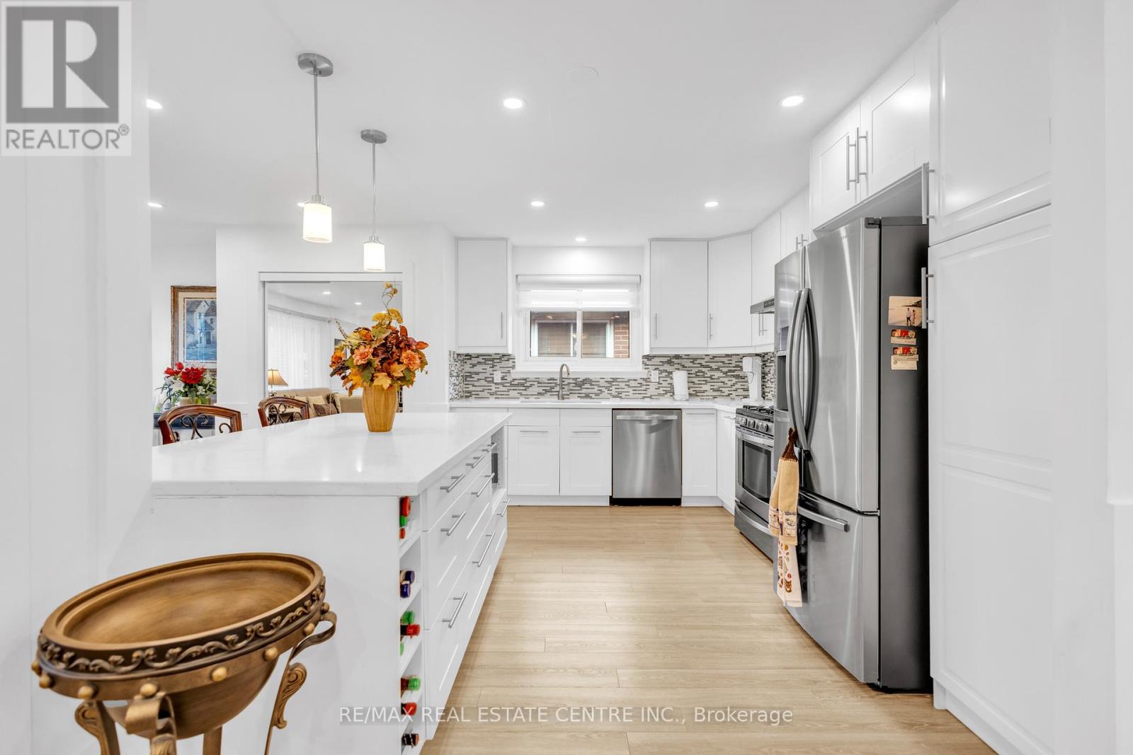 741 MULLIN WAY, Burlington, Ontario