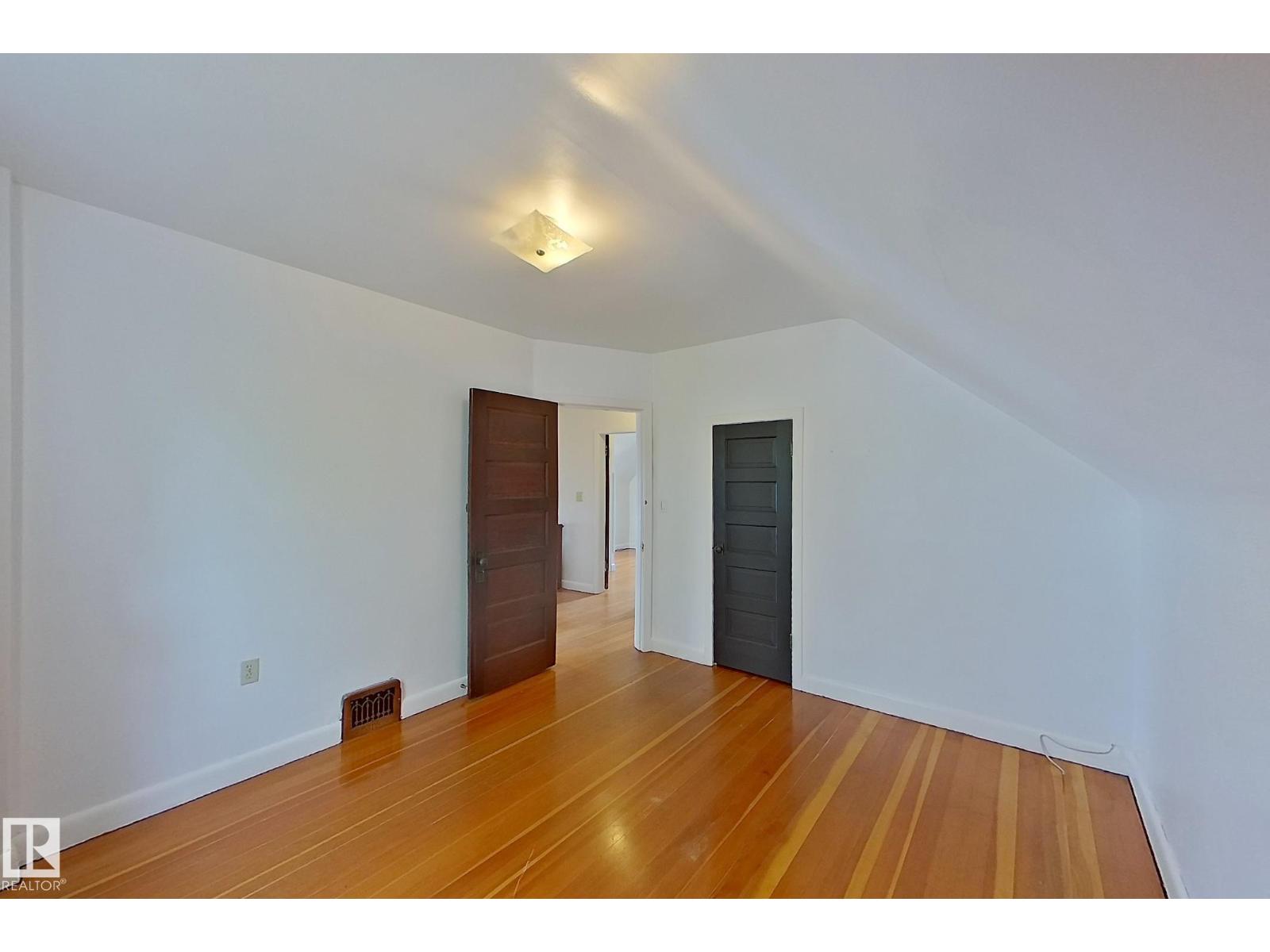 11148 96 St Nw Nw, Edmonton, Alberta  T5G 1S7 - Photo 24 - E4461878