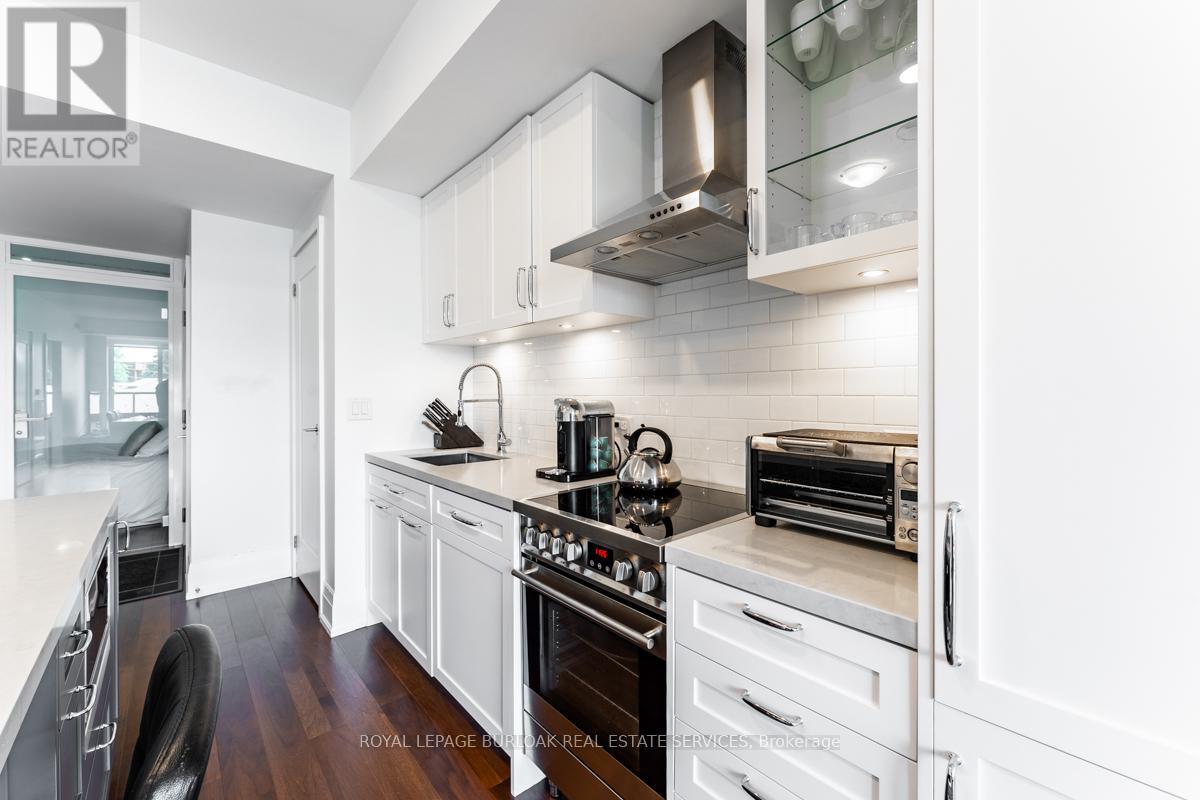 410 - 25 Malcolm Road, Toronto, Ontario  M4G 1X7 - Photo 8 - C12458939