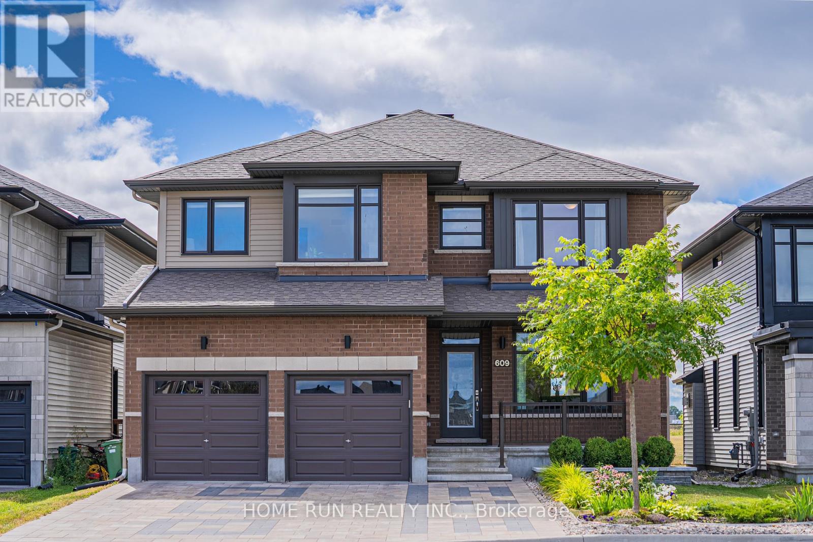 609 TRIANGLE STREET, Ottawa, Ontario