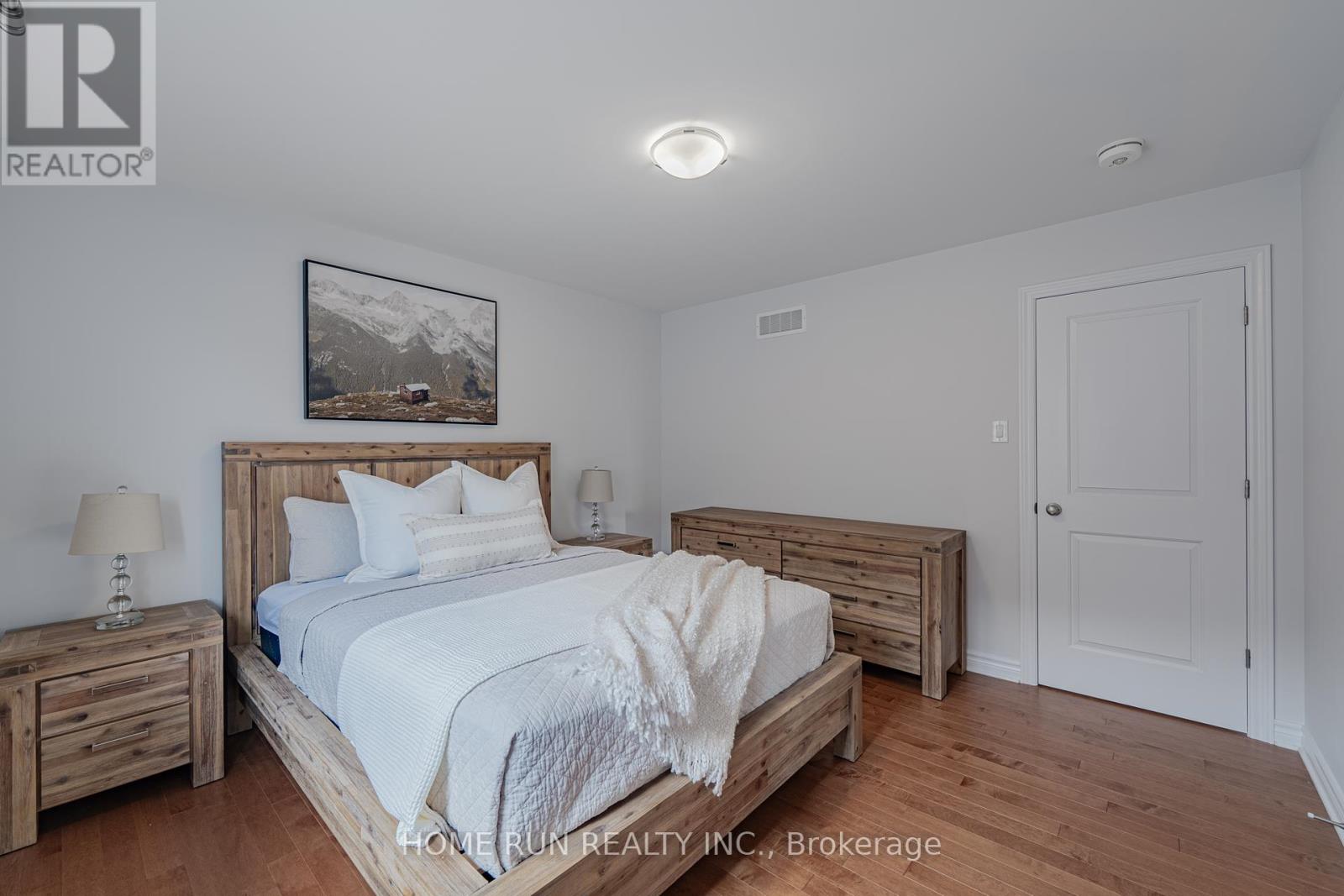 609 Triangle Street, Ottawa, Ontario  K2V 0L8 - Photo 37 - X12453262