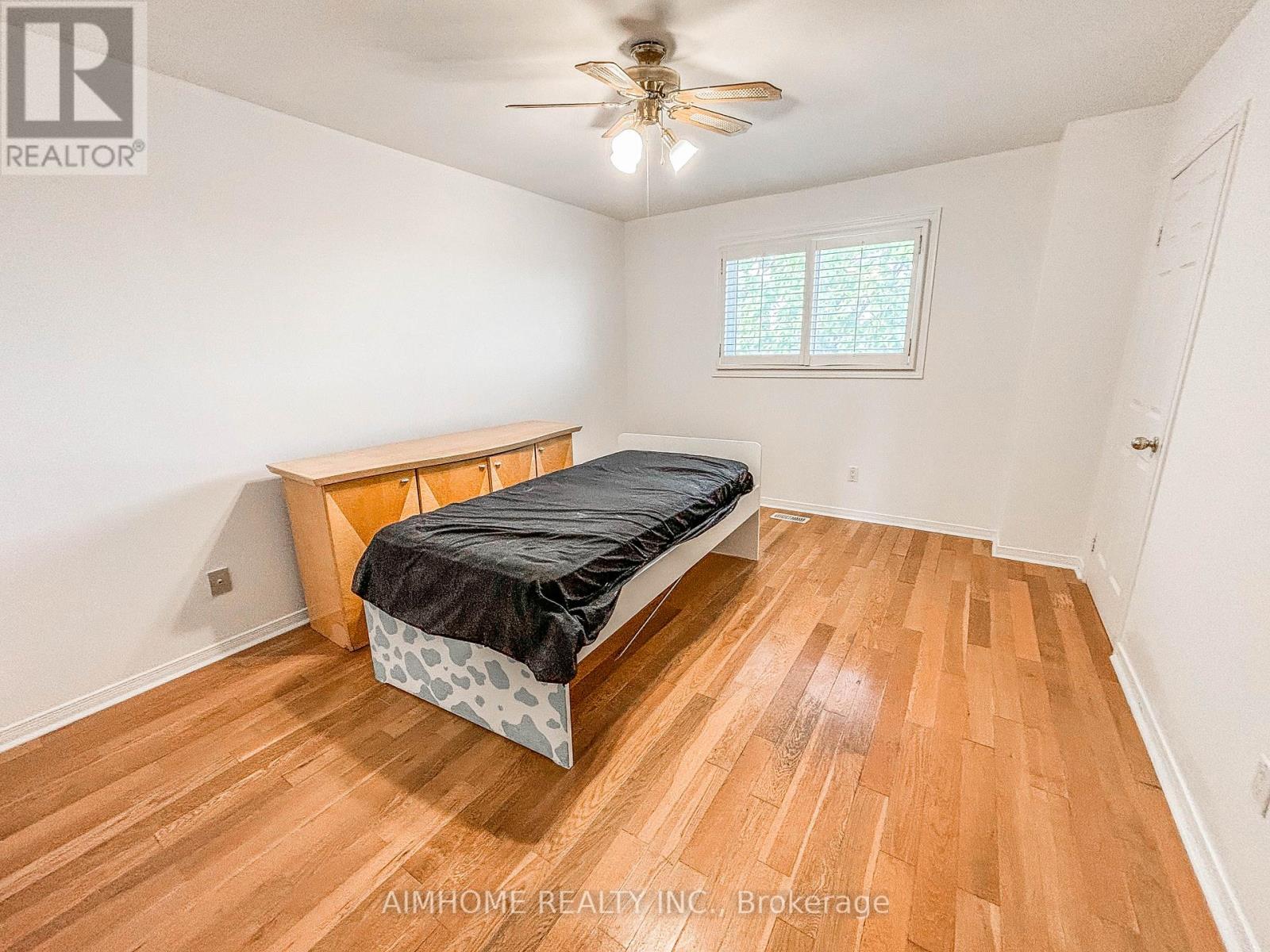 87 Ballard Crescent, Newmarket, Ontario  L3X 1S2 - Photo 29 - N12458936