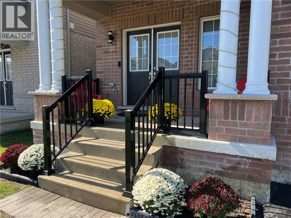 88 Bellroyal Crescent, Stoney Creek, Ontario  L8J 0G1 - Photo 4 - 40774564