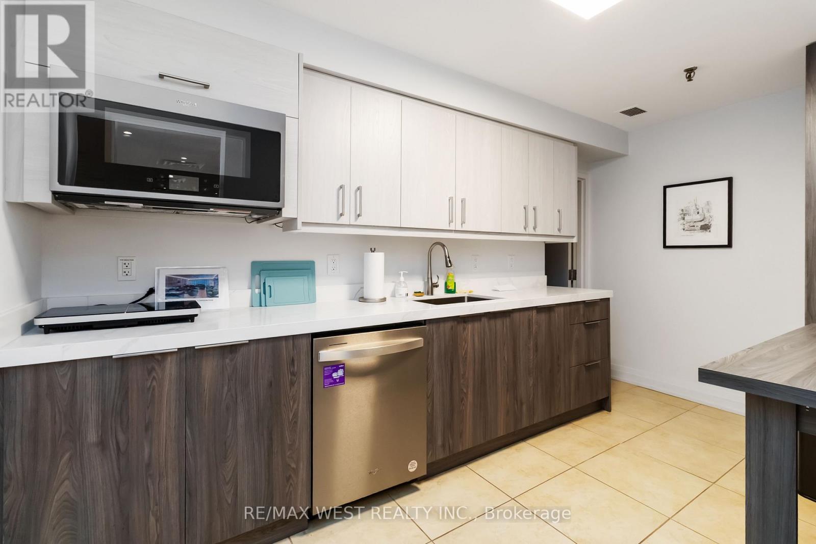 1108 - 2185 Marine Drive, Oakville, Ontario  L6L 5L6 - Photo 45 - W12458937