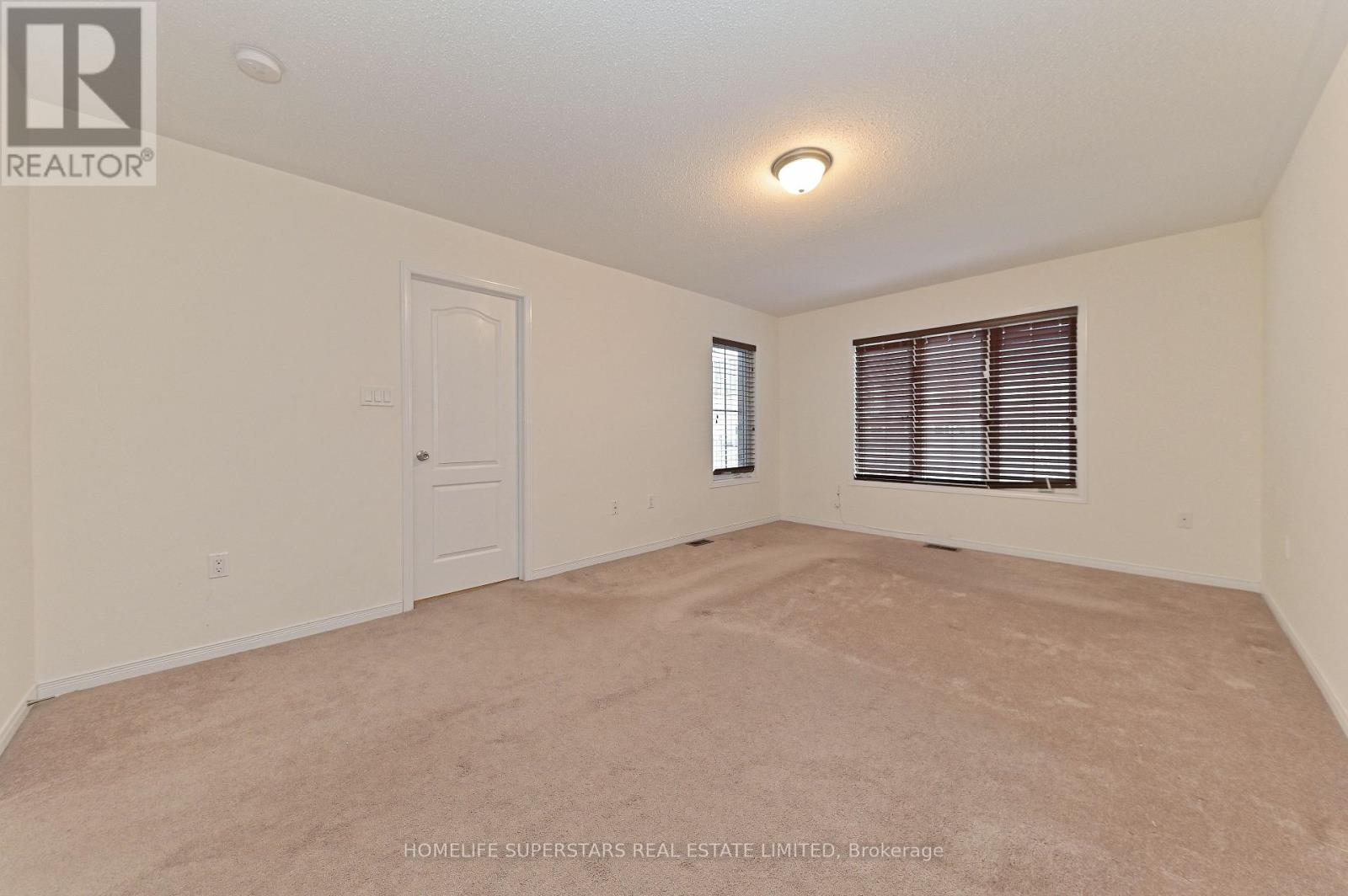 9 Yellowknife Road, Brampton, Ontario  L6R 3X3 - Photo 24 - W12458938
