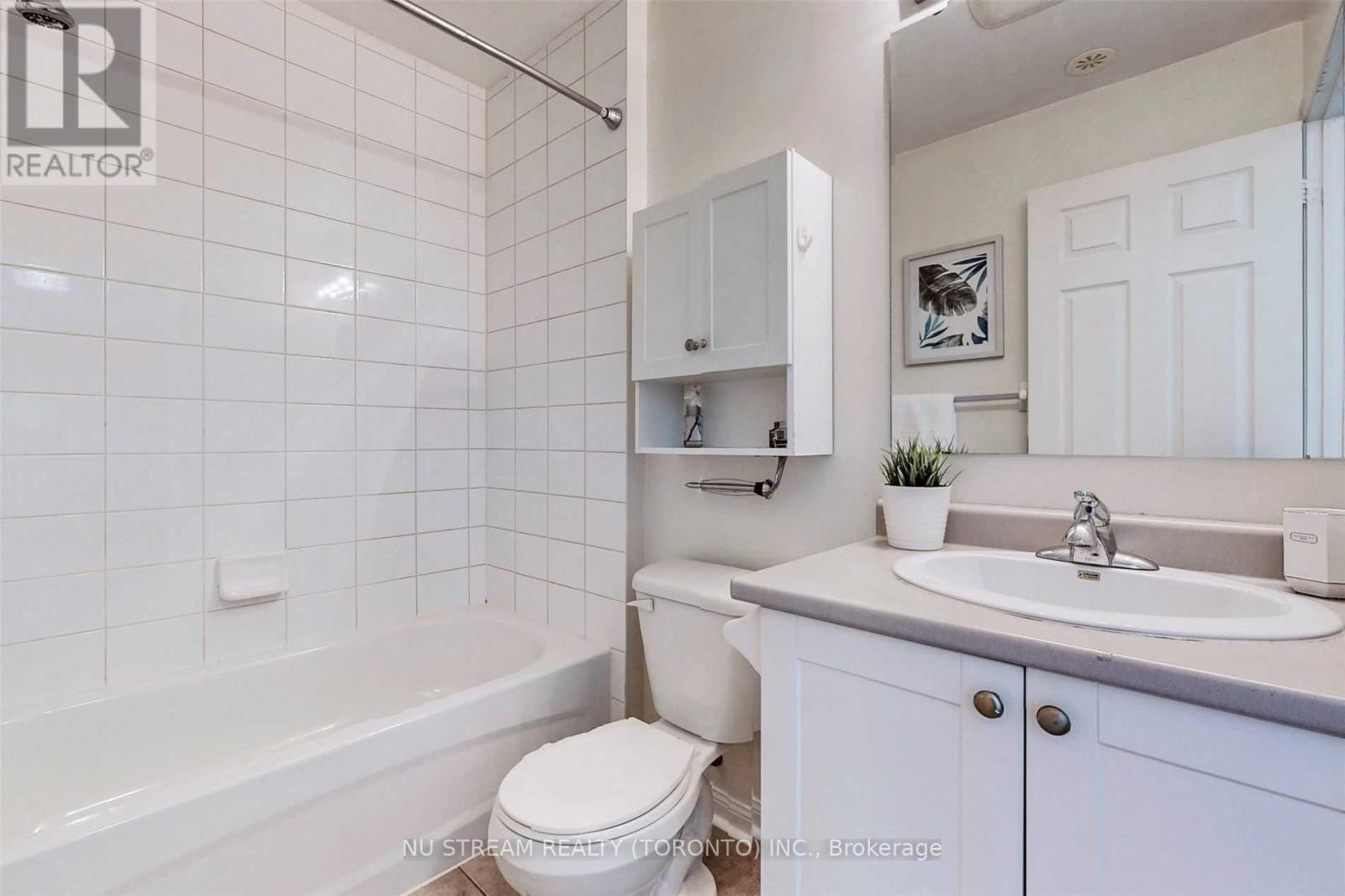 22 - 2891 Rio Court, Mississauga, Ontario  L5M 0S4 - Photo 12 - W12458941