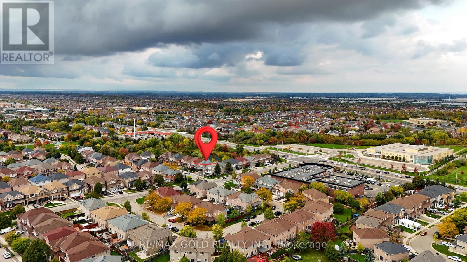 64 Beachpoint Boulevard, Brampton, Ontario  L7A 2G6 - Photo 46 - W12458112