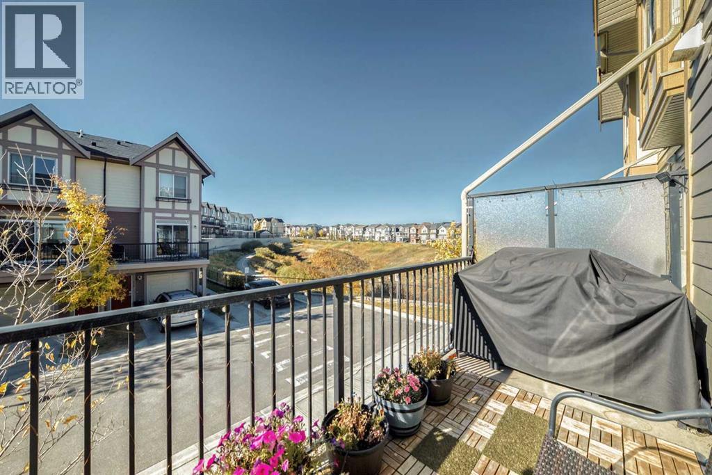 122 Sherwood Lane Nw, Calgary, Alberta  T3R 0V3 - Photo 7 - A2263957
