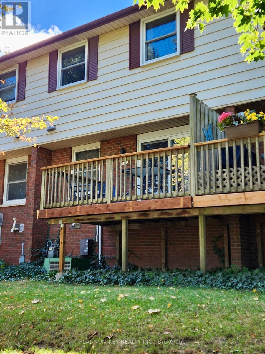 27 - 295 Wilkins Street, London South, Ontario  N6C 5C1 - Photo 33 - X12442238