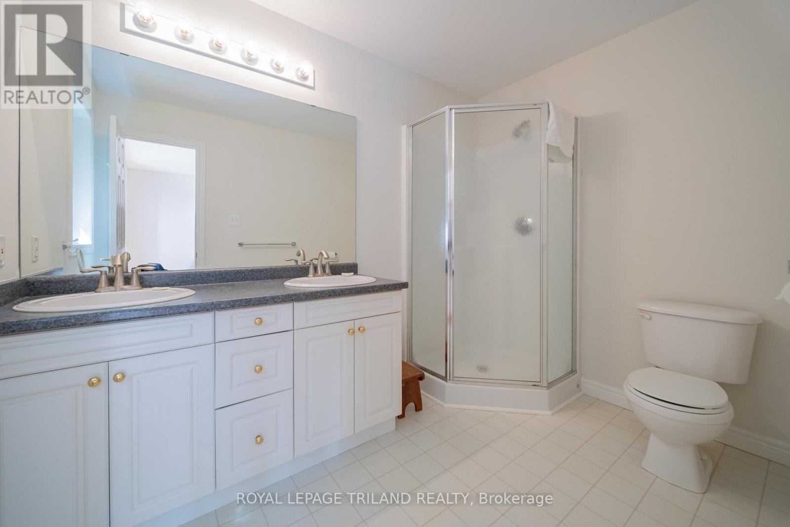 355 Shannon Boulevard, South Huron, Ontario  N0M 1T0 - Photo 29 - X12458952