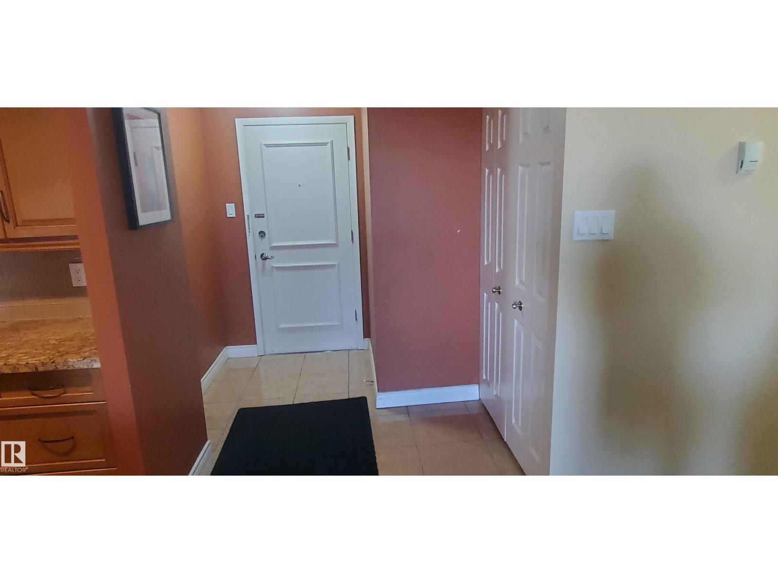 #415 5520 Riverbend Rd Nw, Edmonton, Alberta  T6H 5G9 - Photo 2 - E4461880