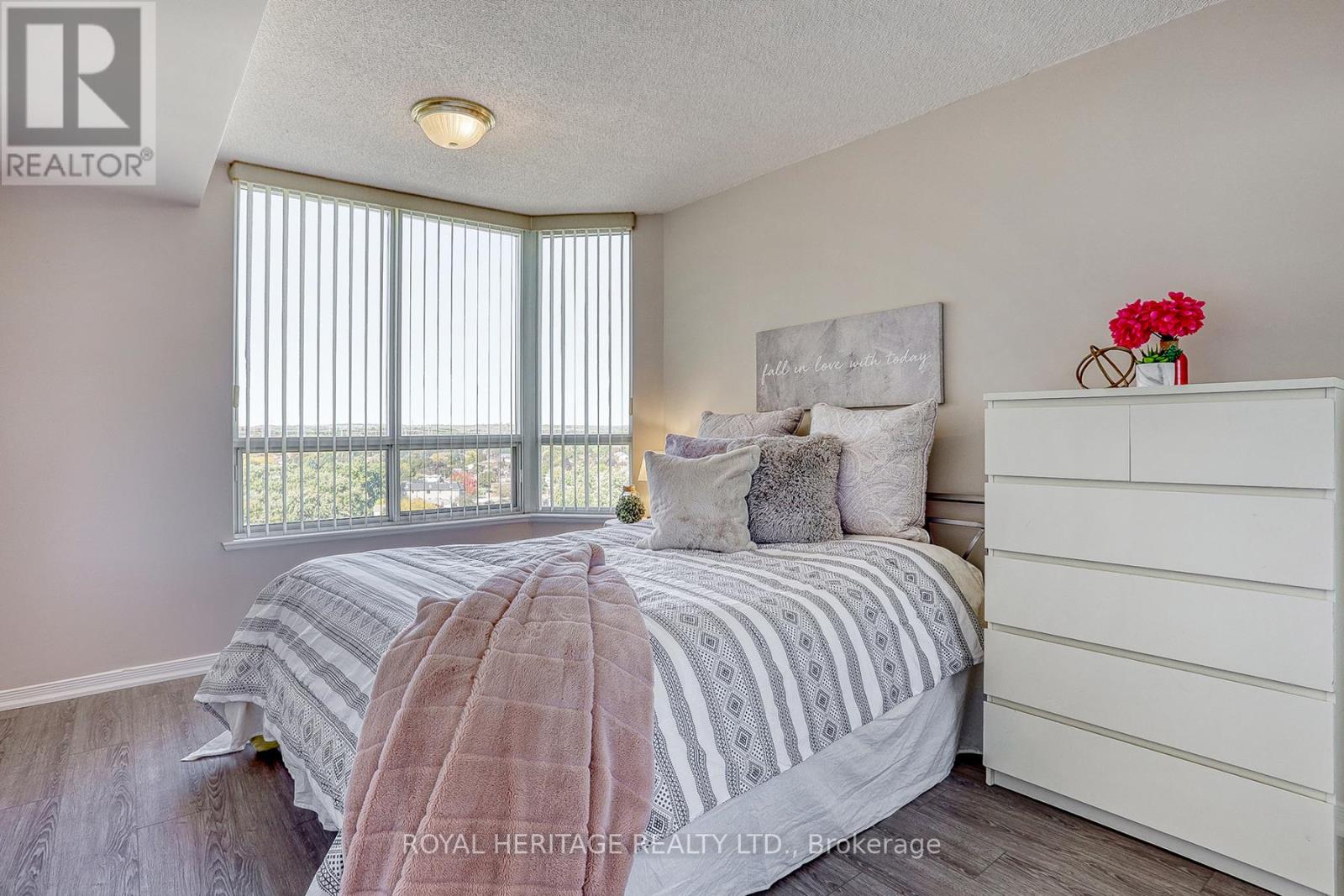 1502 - 1000 The Esplanade N, Pickering, Ontario  L1V 6V4 - Photo 14 - E12458950