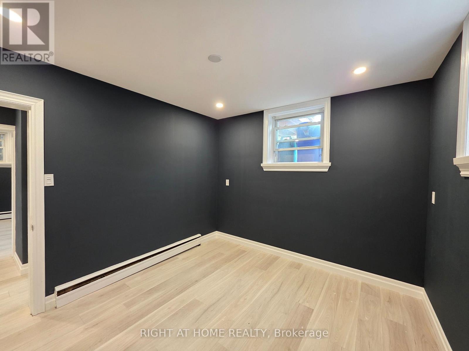 Lowerlevel - 385 Mary Street N, Oshawa, Ontario  L1G 5C9 - Photo 18 - E12458951