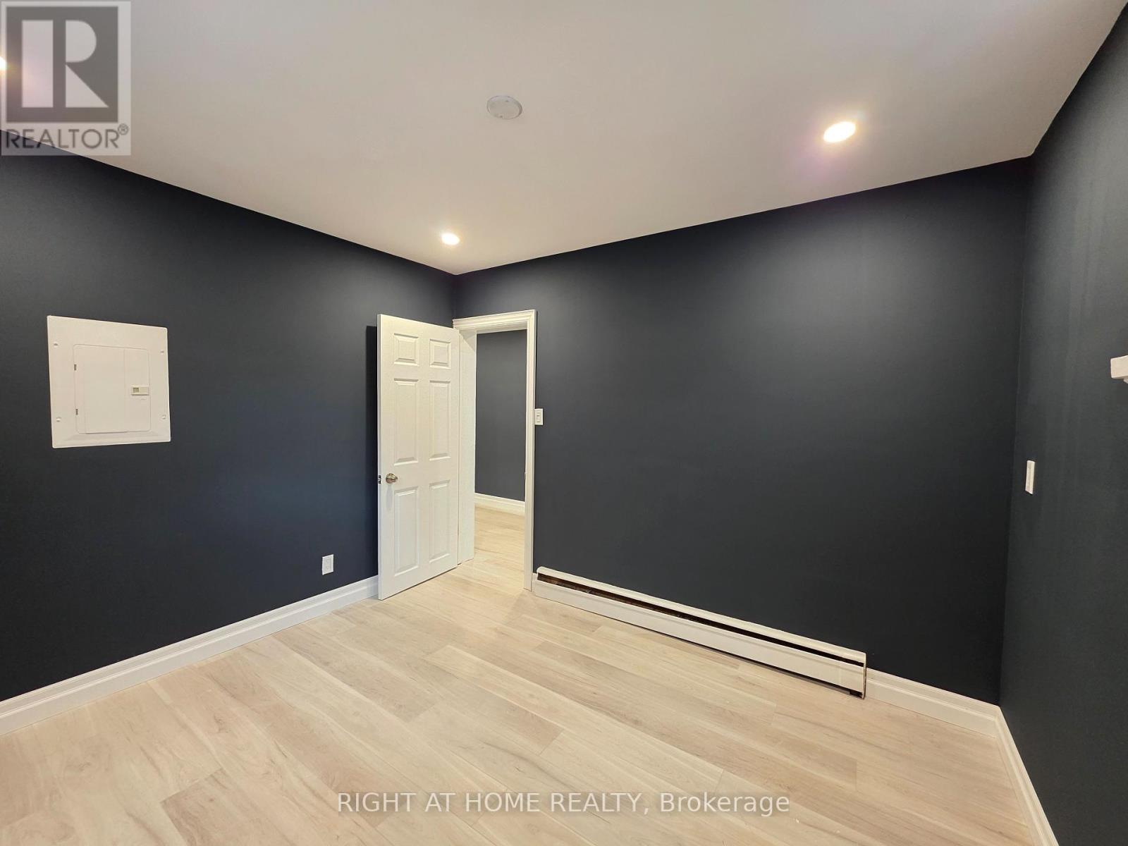 Lowerlevel - 385 Mary Street N, Oshawa, Ontario  L1G 5C9 - Photo 19 - E12458951