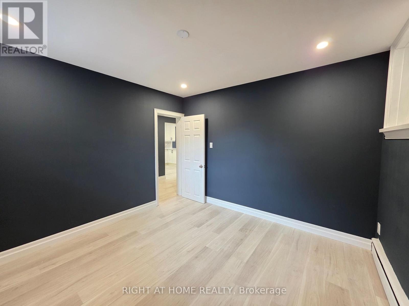 Lowerlevel - 385 Mary Street N, Oshawa, Ontario  L1G 5C9 - Photo 23 - E12458951