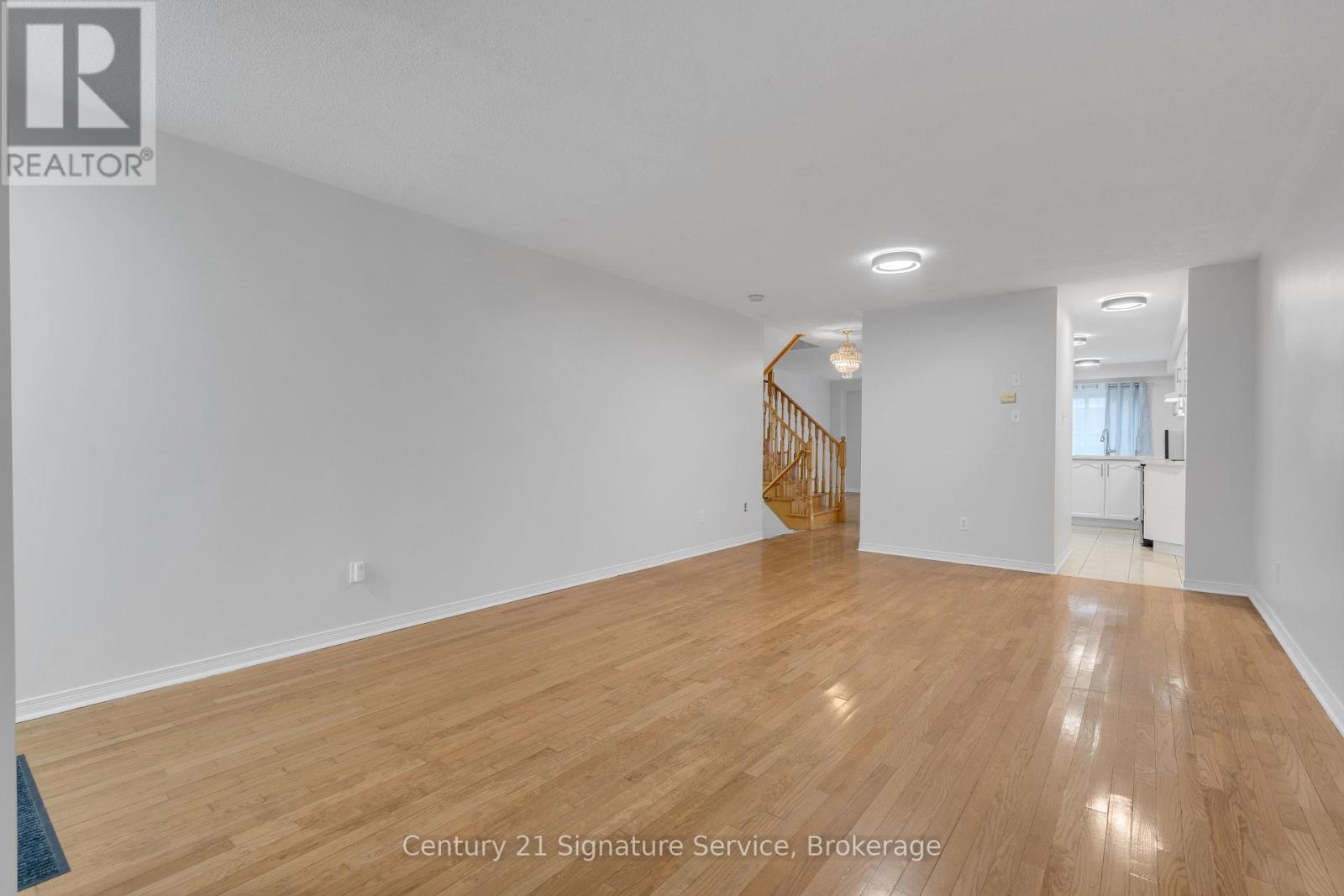 44 Bramfield Street, Brampton, Ontario  L7A 2W2 - Photo 12 - W12458956