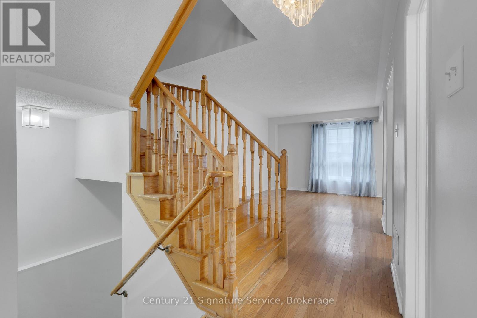 44 Bramfield Street, Brampton, Ontario  L7A 2W2 - Photo 15 - W12458956
