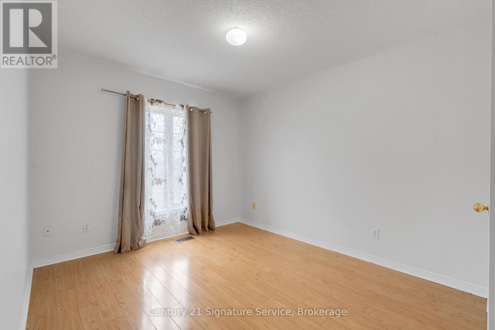 44 Bramfield Street, Brampton, Ontario  L7A 2W2 - Photo 20 - W12458956