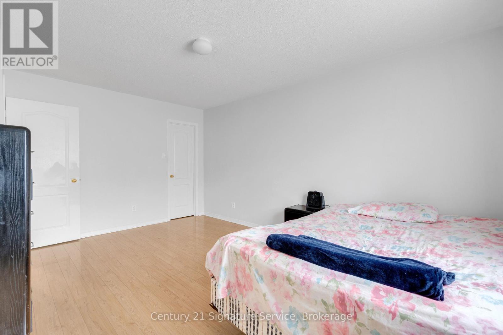 44 Bramfield Street, Brampton, Ontario  L7A 2W2 - Photo 27 - W12458956