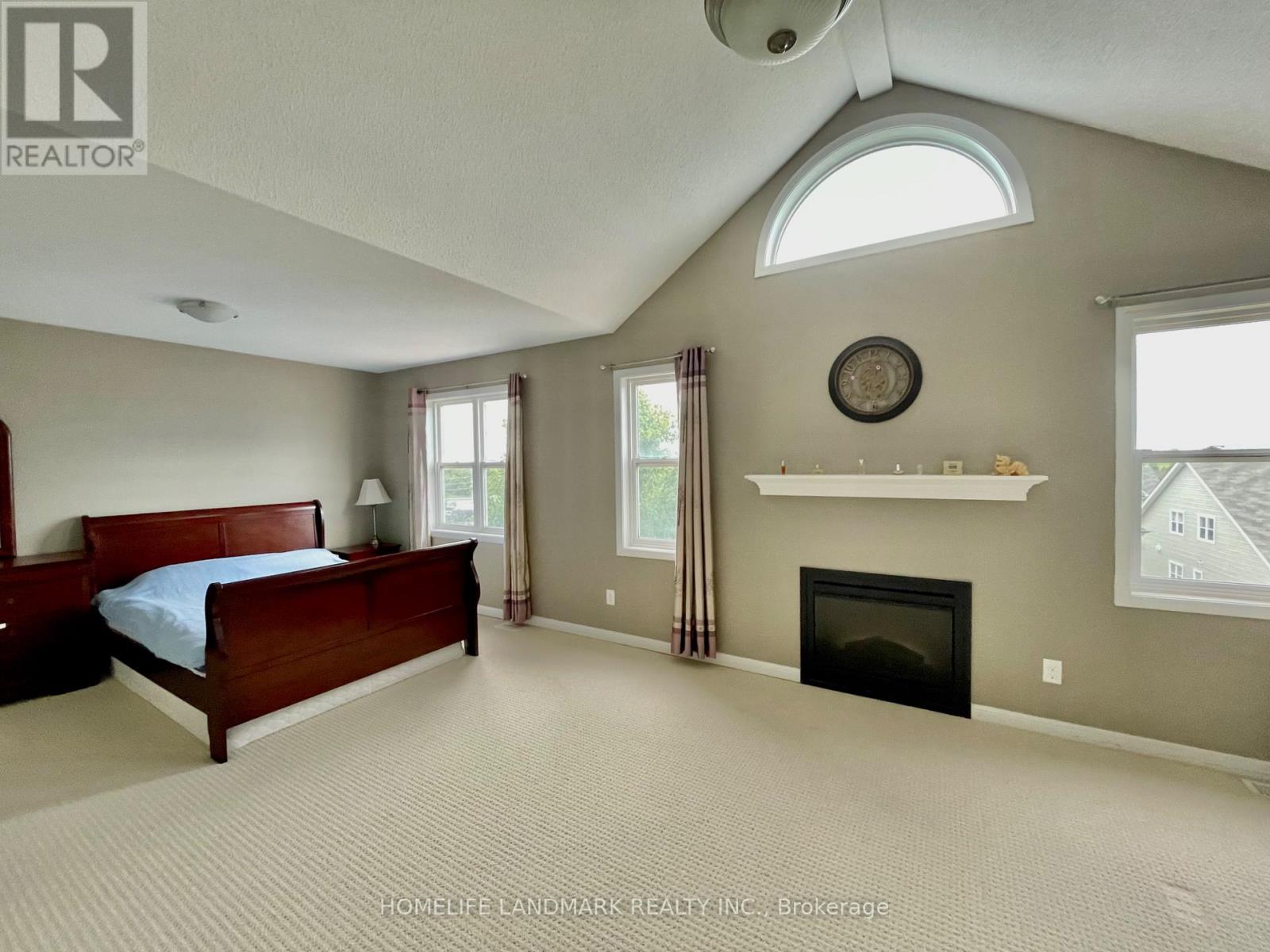190 Ingersoll Crescent, Ottawa, Ontario  K2T 0C8 - Photo 19 - X12458955