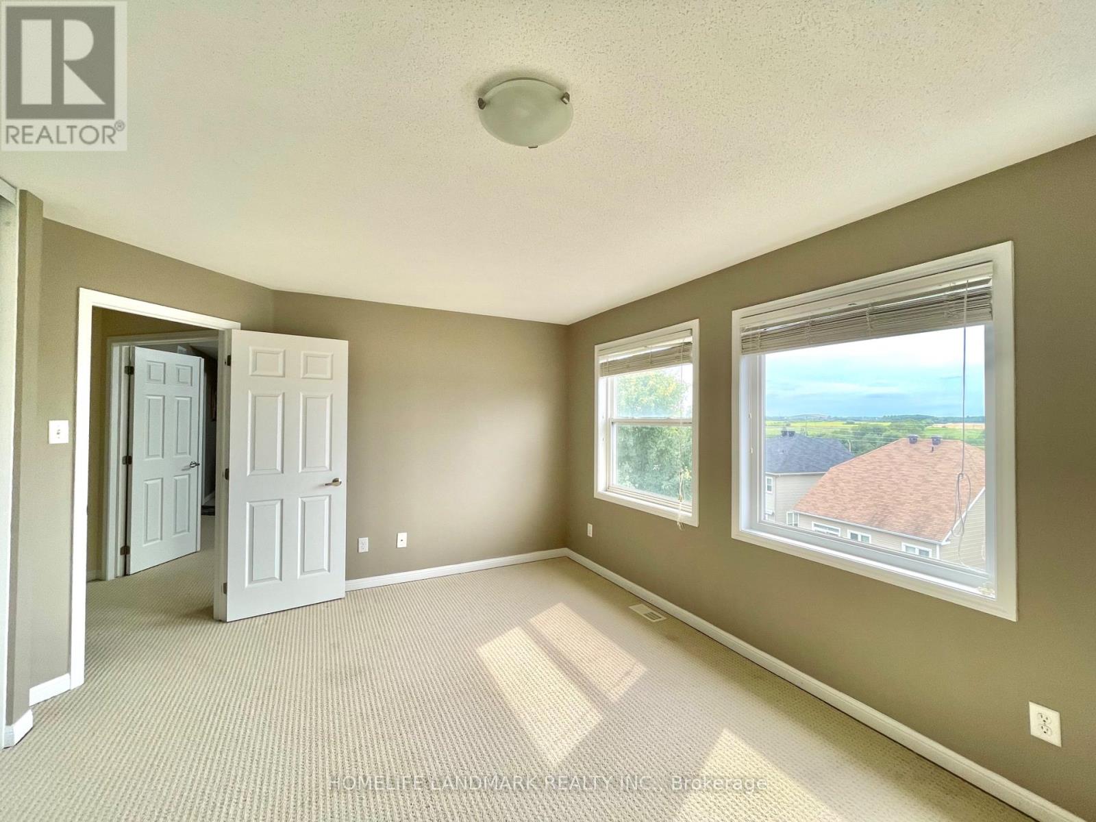 190 Ingersoll Crescent, Ottawa, Ontario  K2T 0C8 - Photo 24 - X12458955