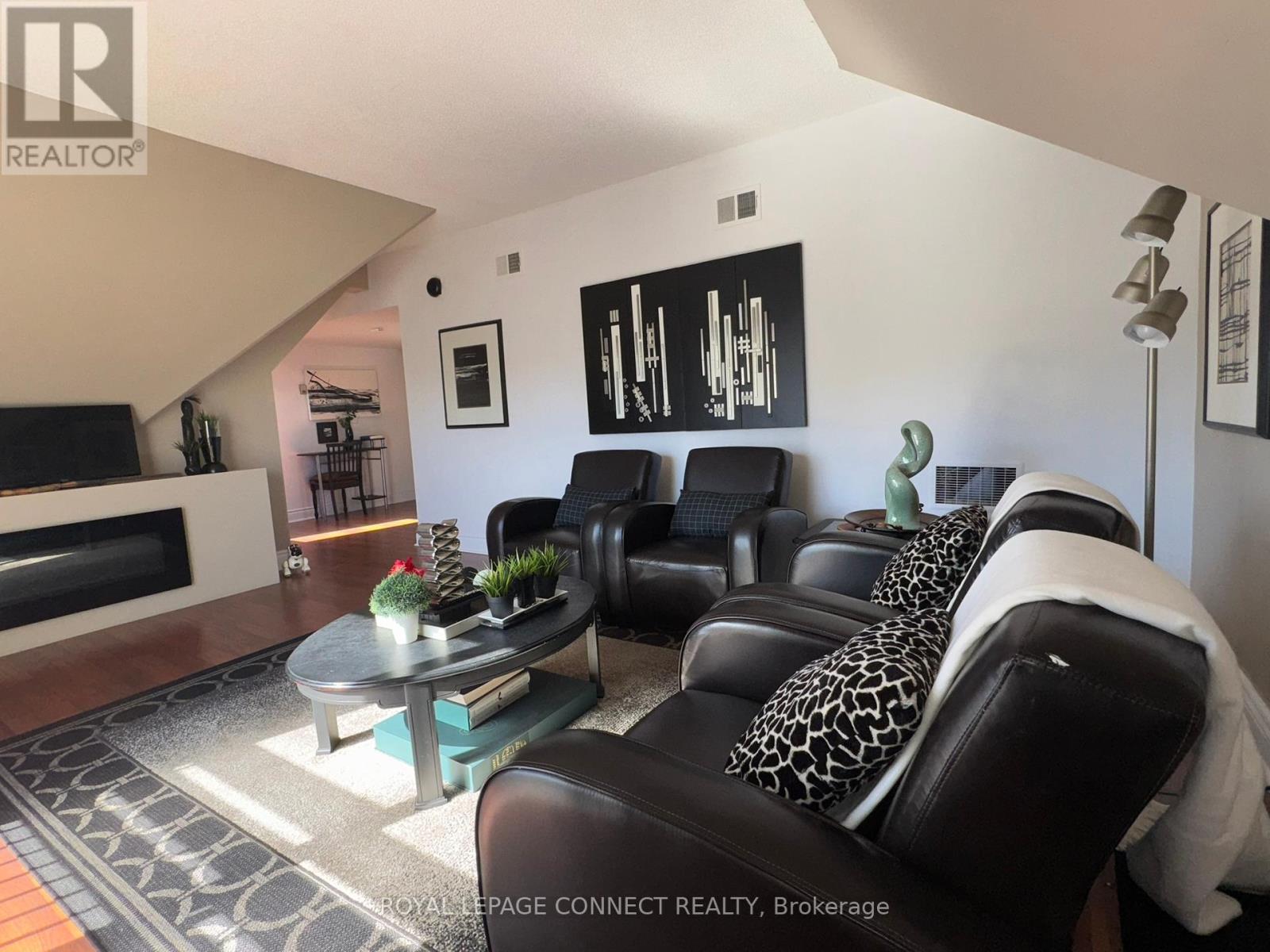303 - 4872 Valley Way, Niagara Falls, Ontario  L2E 1W3 - Photo 12 - X12458960