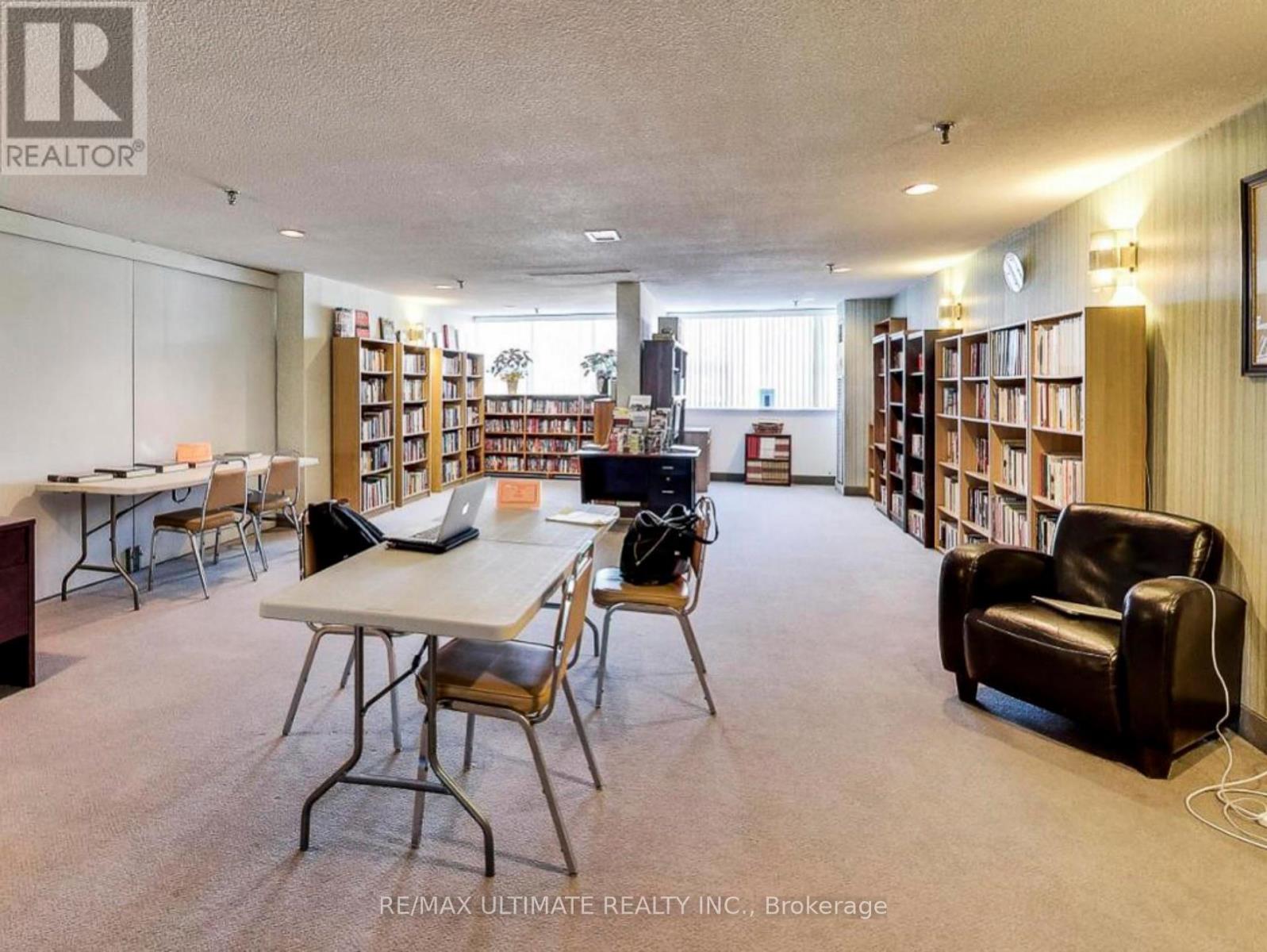 406 - 75 Emmett Avenue, Toronto, Ontario  M6M 5A7 - Photo 34 - W12457445