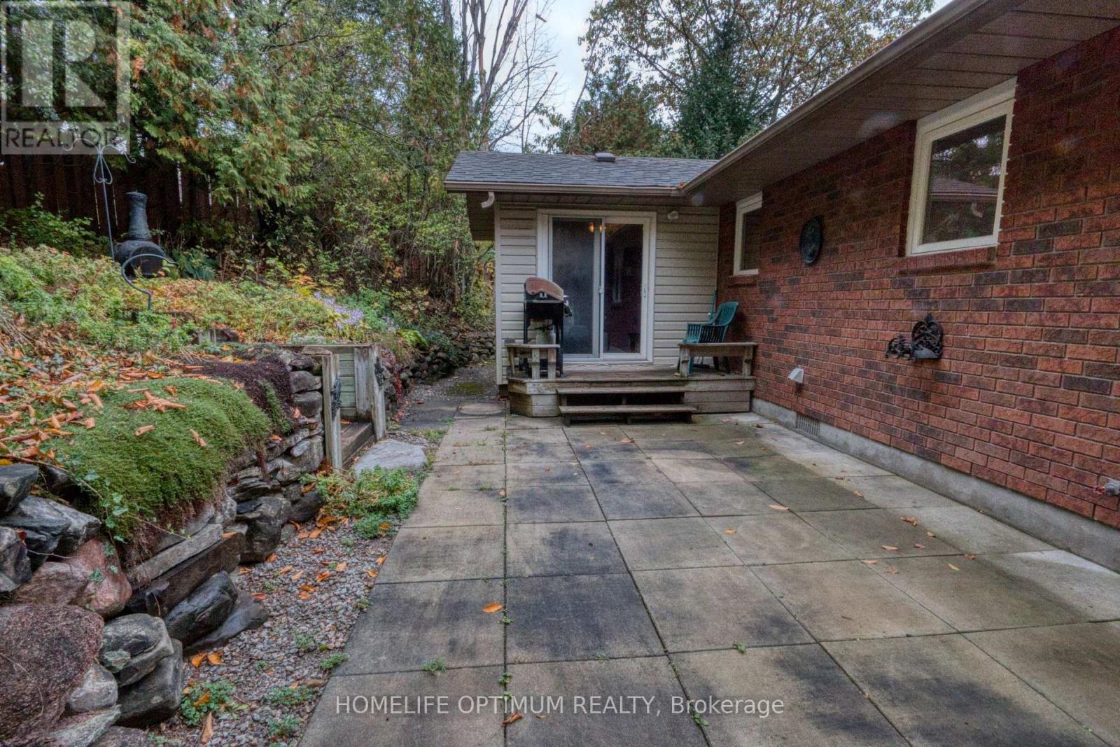 228 Pirates Glen Drive, Trent Lakes, Ontario  K0M 1A0 - Photo 30 - X12451077