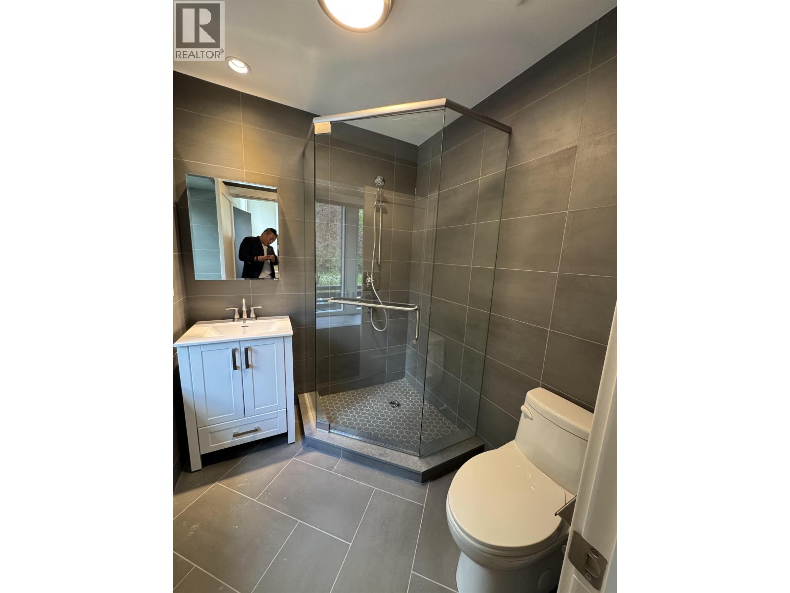 3930 Crown Street, Vancouver, British Columbia  V6S 1Y6 - Photo 3 - R3057737