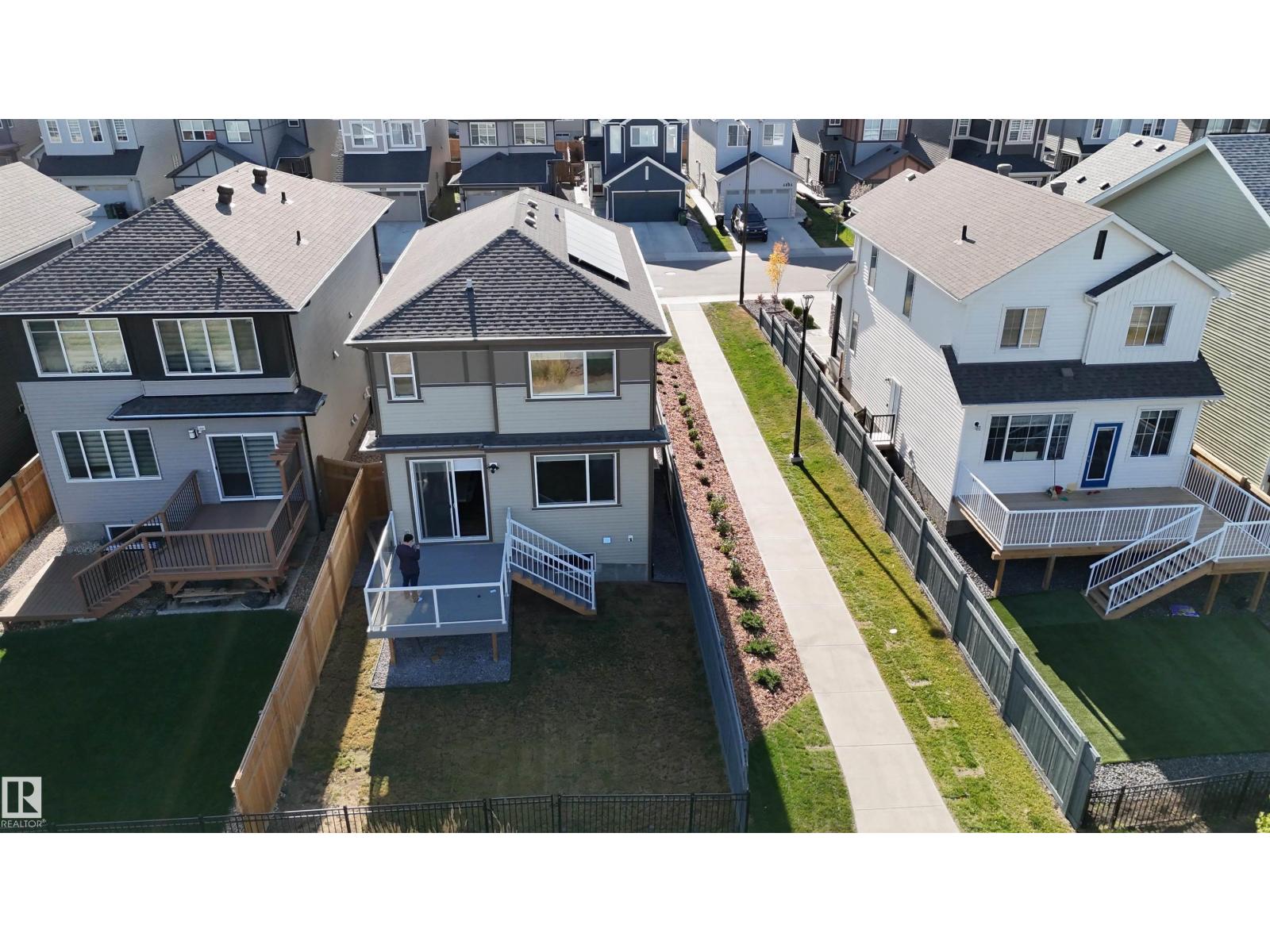 4879 Kinney Rd Sw, Edmonton, Alberta  T6W 5G3 - Photo 3 - E4461852
