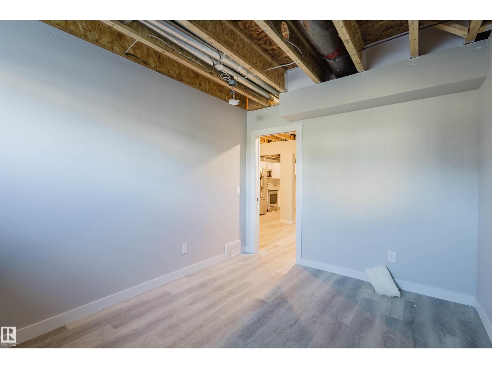 4879 Kinney Rd Sw, Edmonton, Alberta  T6W 5G3 - Photo 47 - E4461852