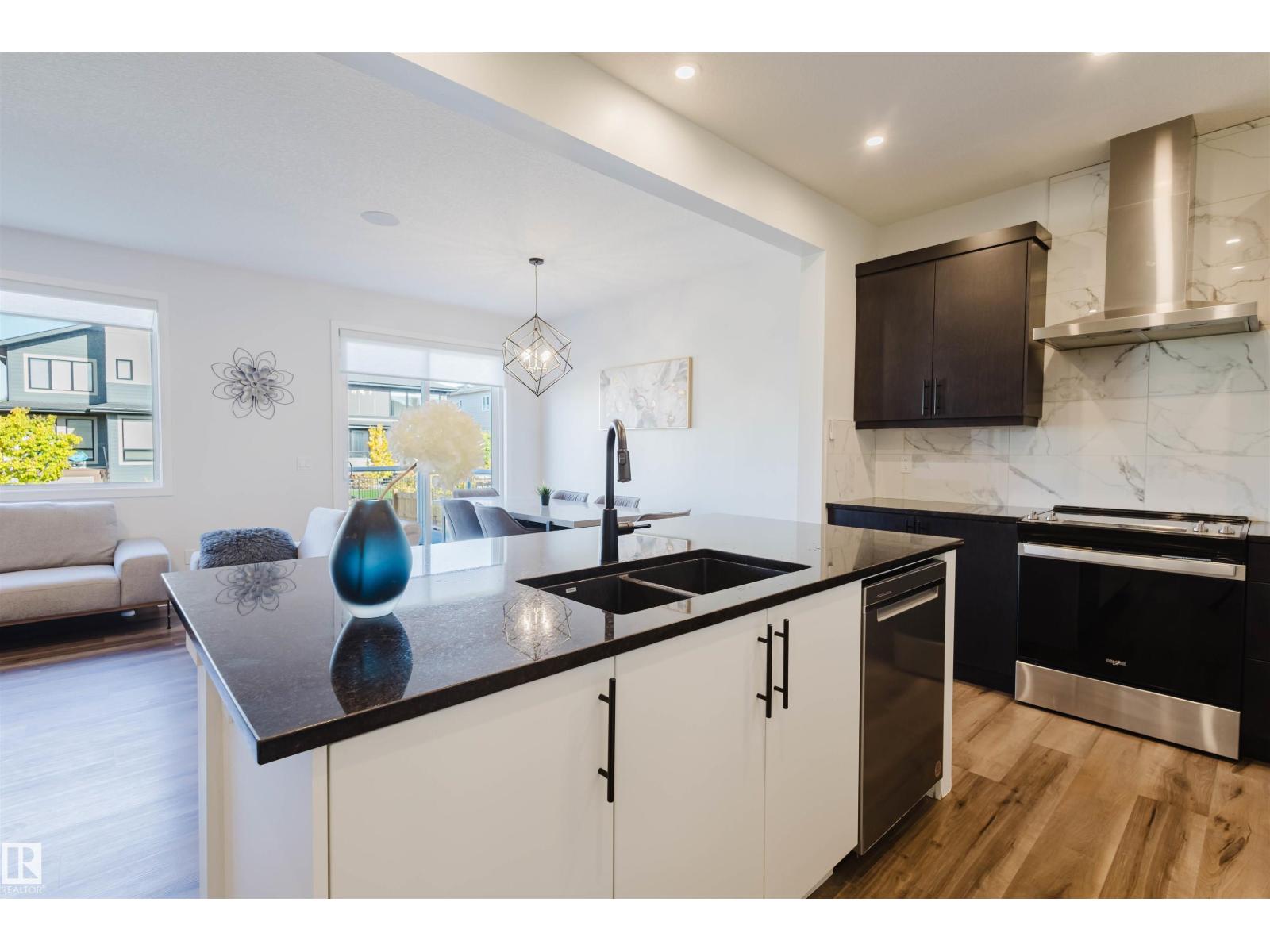 4879 Kinney Rd Sw, Edmonton, Alberta  T6W 5G3 - Photo 12 - E4461852