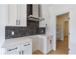 15679 18 AV SW Glenridding Ravine