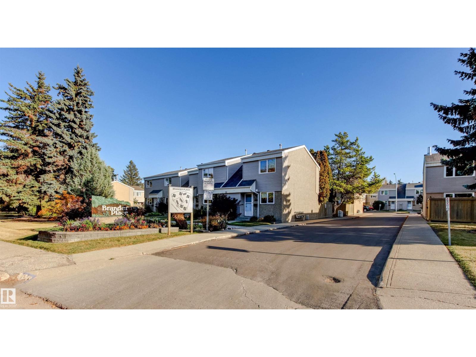 14835d Riverbend Rd Nw Nw, Edmonton, Alberta  T6H 5A0 - Photo 2 - E4461884