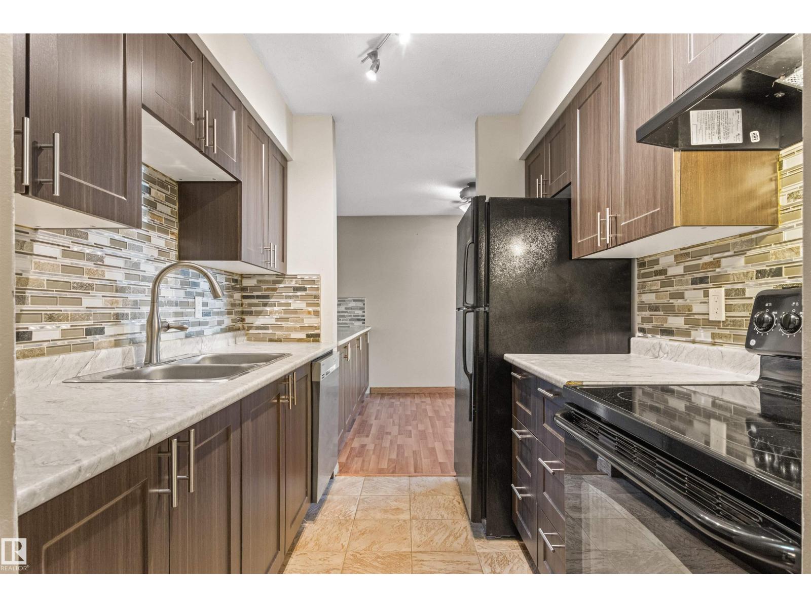 14835d Riverbend Rd Nw Nw, Edmonton, Alberta  T6H 5A0 - Photo 23 - E4461884