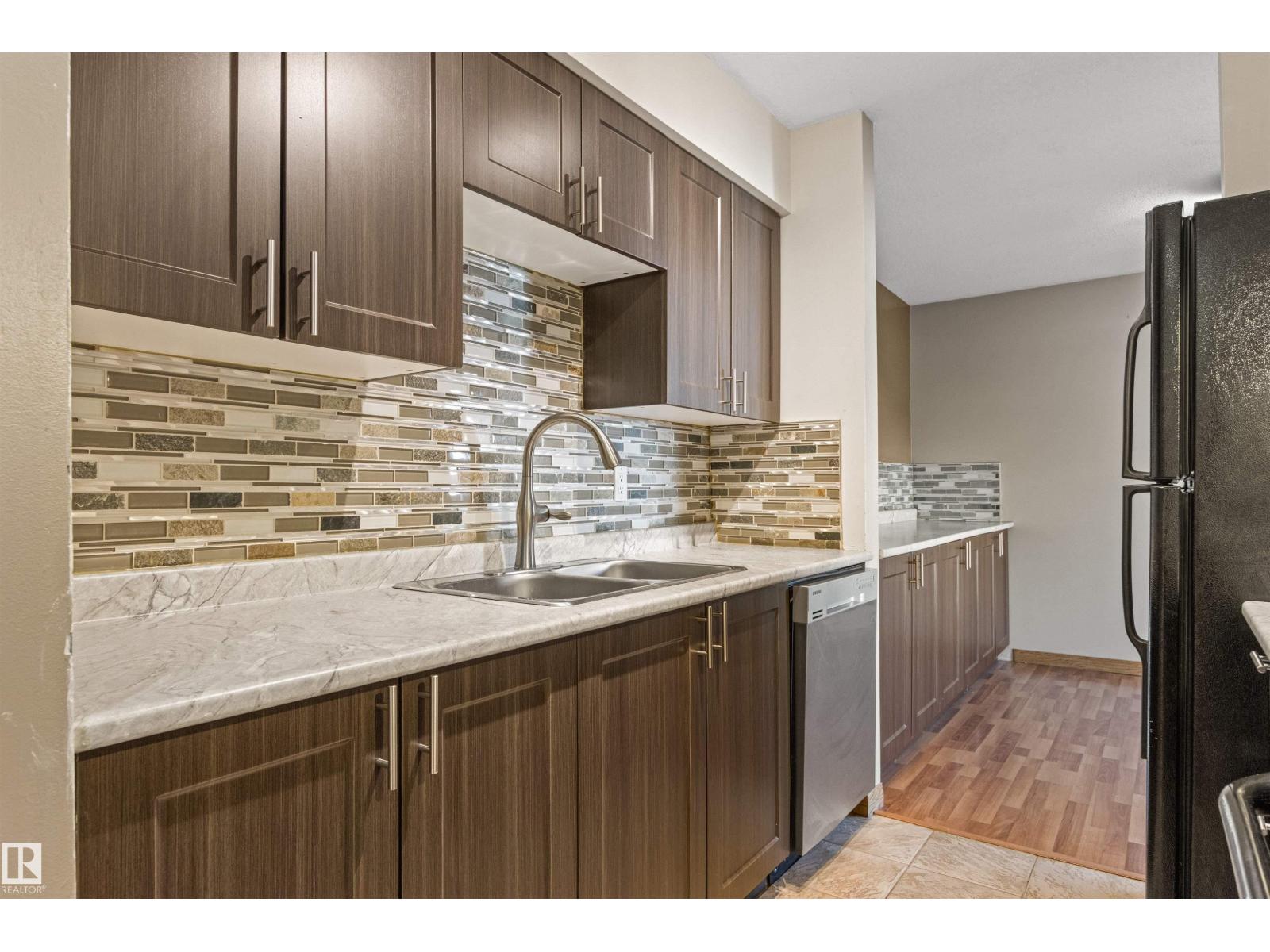 14835d Riverbend Rd Nw Nw, Edmonton, Alberta  T6H 5A0 - Photo 24 - E4461884